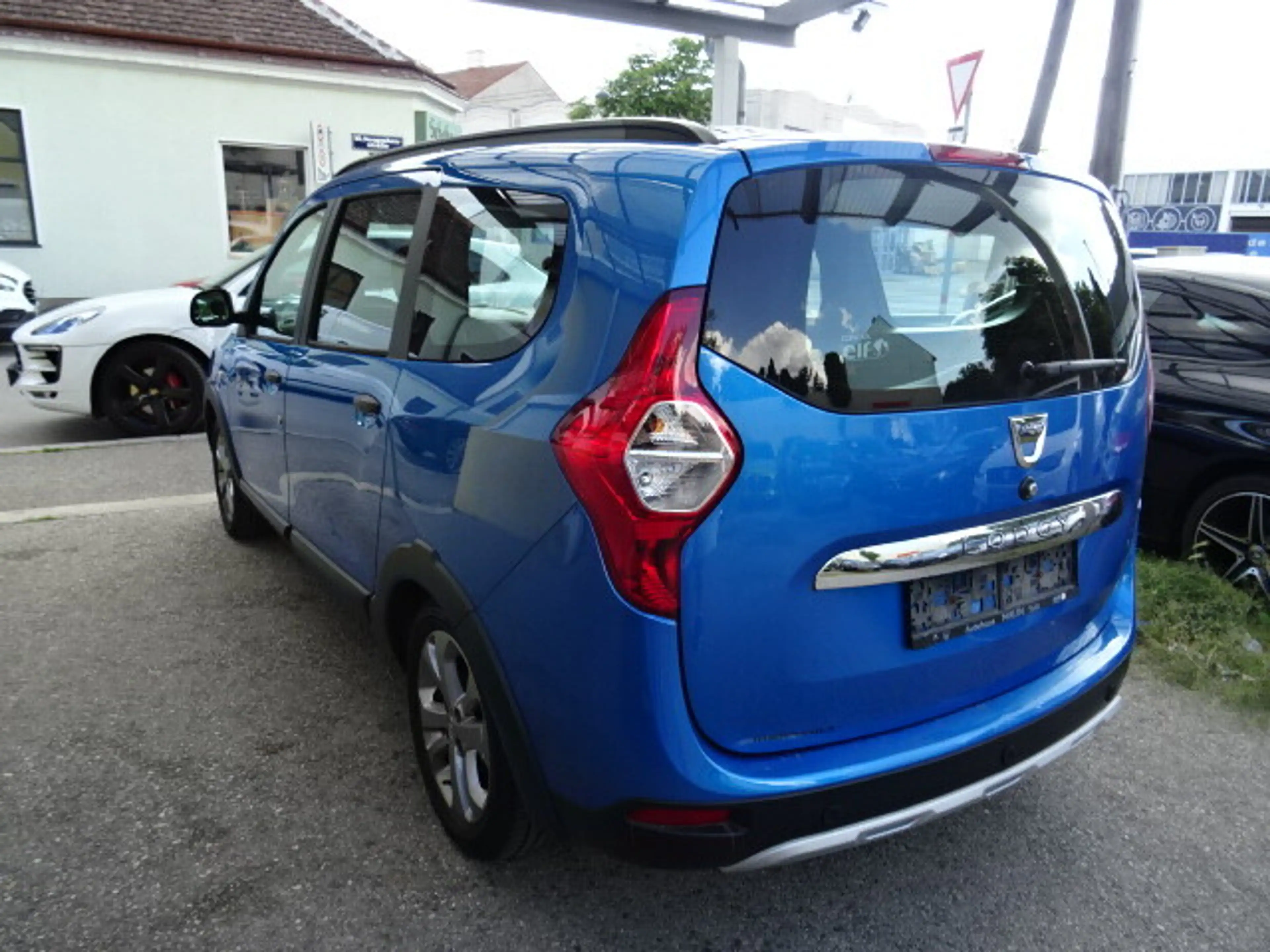 Dacia Lodgy Stepway dCi 110 S&S — photo 6