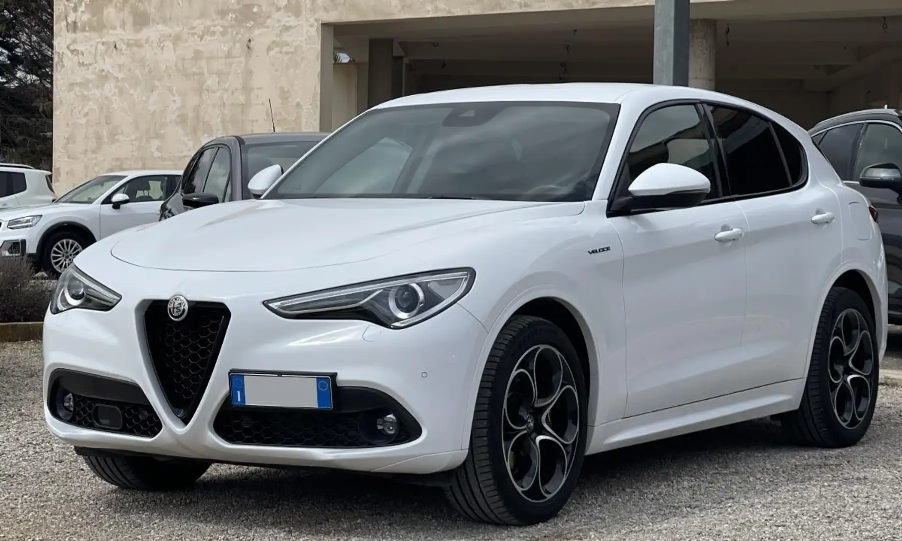 Alfa Romeo Stelvio 2.2 T.diesel 210 CV AT8 Q4 Super Blanc - 2