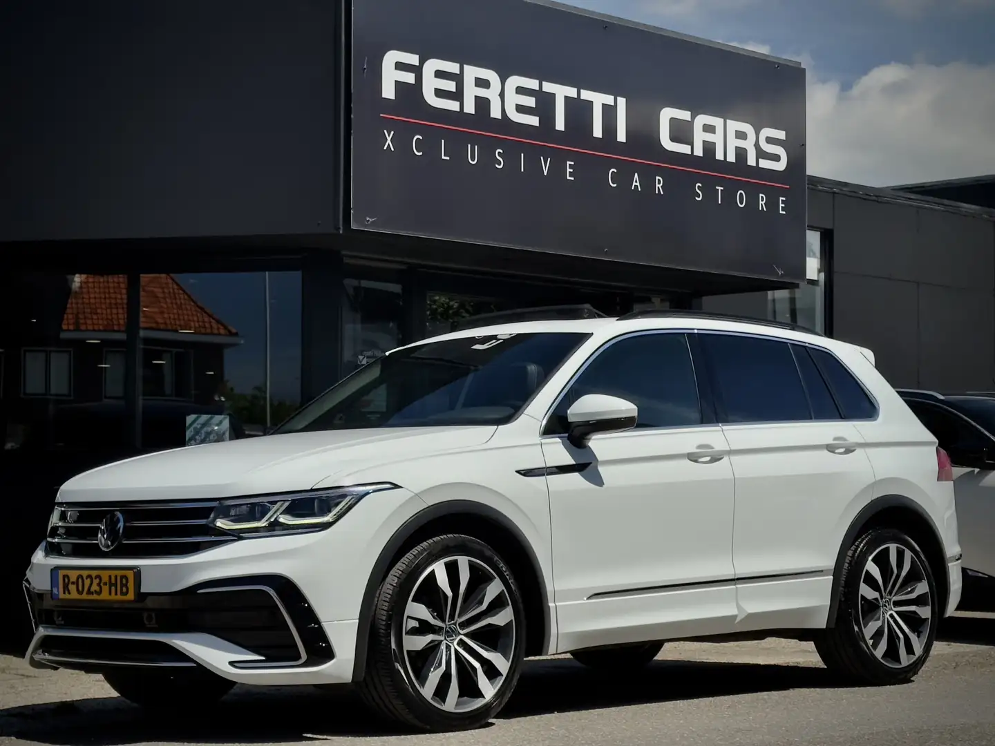 Volkswagen Tiguan 1.5 TSI AUT7 ELEGANCE R-LINE NW-MODEL!! 56D.KM!! P Blanc - 1