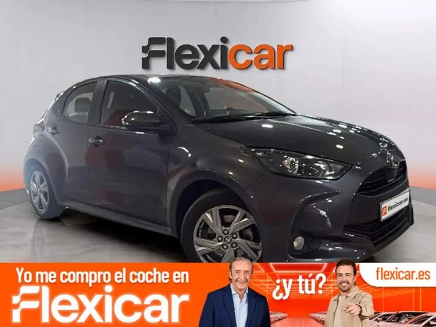 Toyota Yaris 120H 1.5 Active Plus Gris - 1