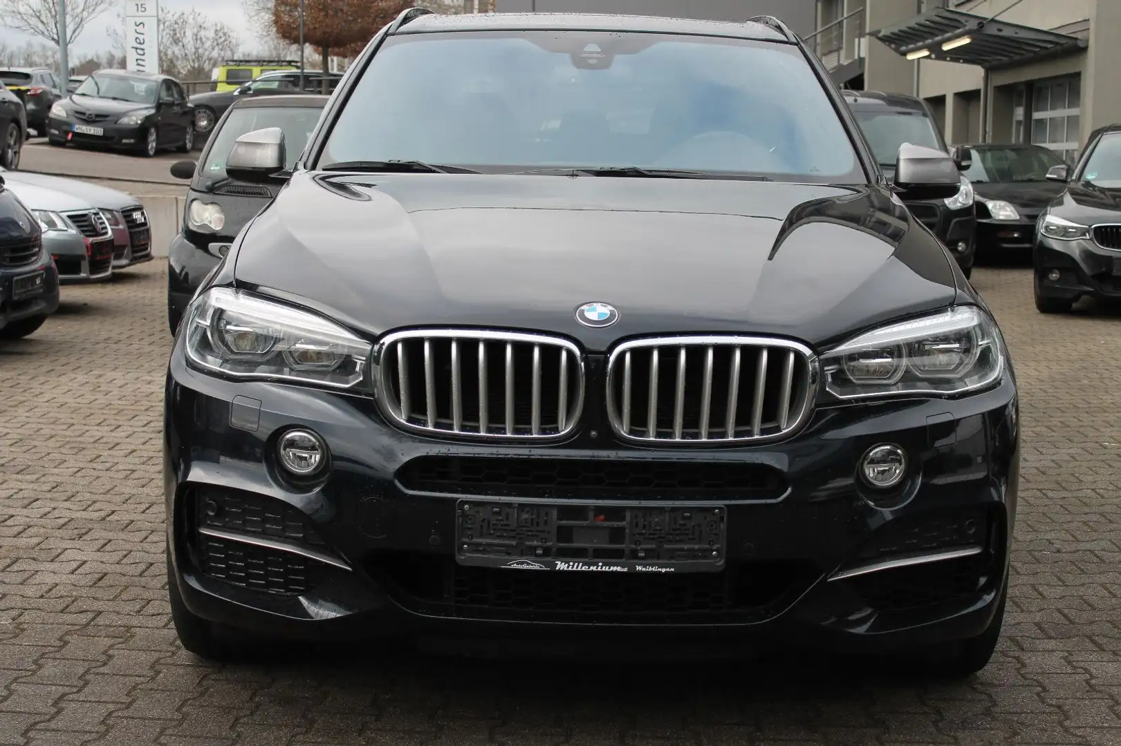 BMW X5 M50 d Komfortsitze(braun) Panorama 360° Kamer Noir - 2