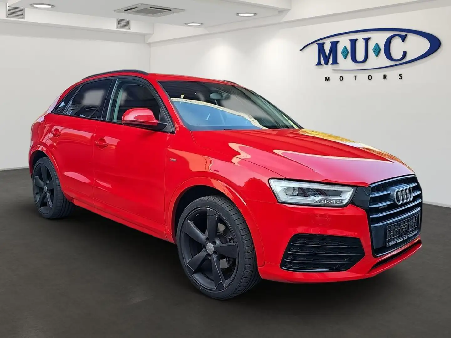 Audi Q3 2.0 TDI quattro Sline Красный - 2