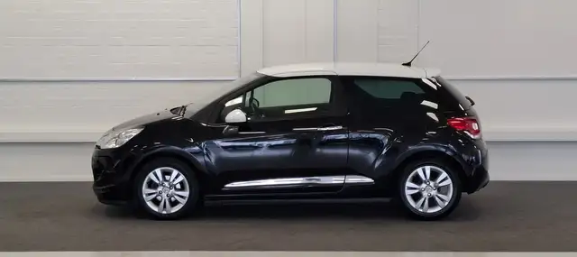 Citroen DS3 view 5