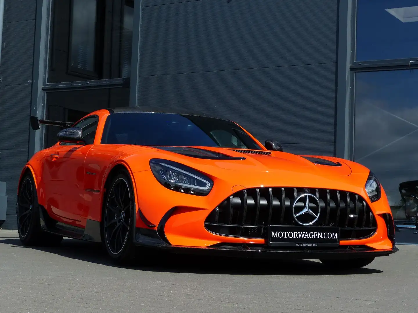 Mercedes-Benz AMG GT Coupe Black Series Orange - 1