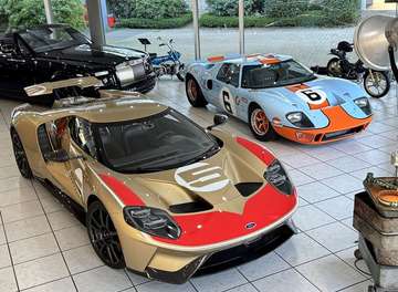 Ford GT - Holman Moody Heritage Edition - 1 of 21