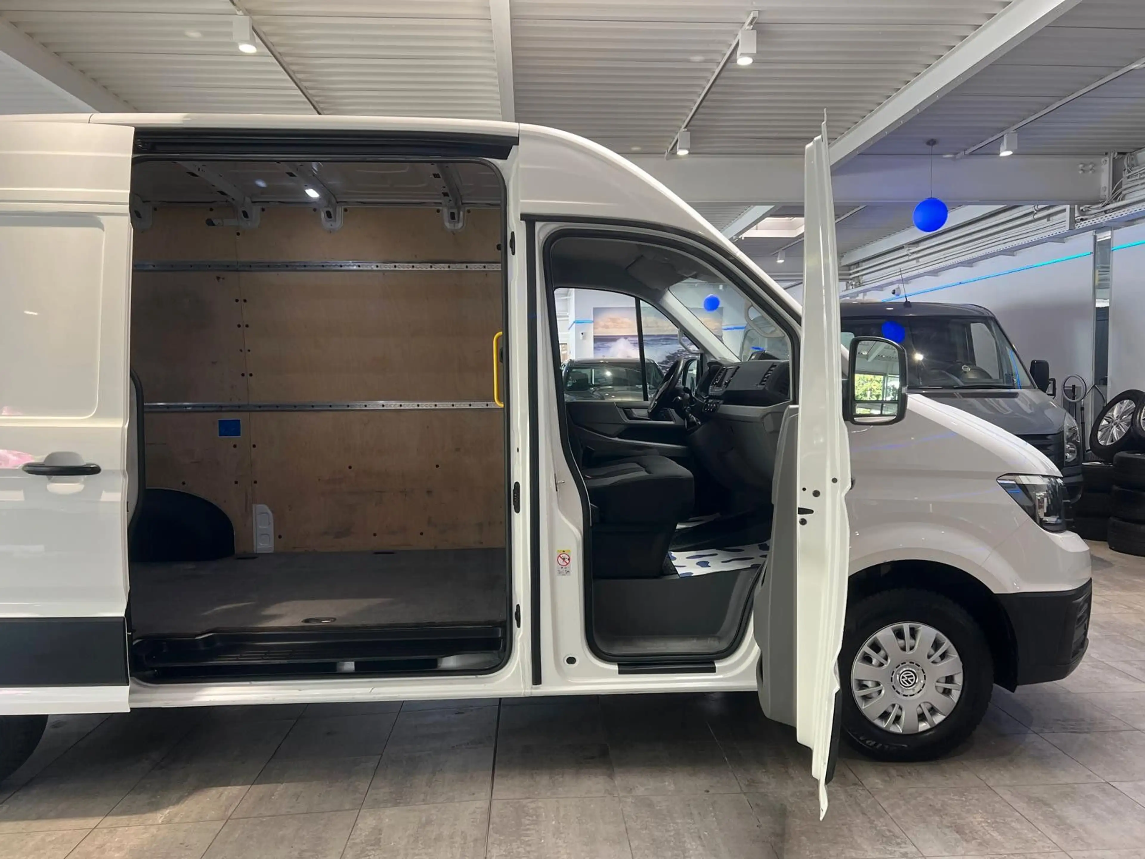 Volkswagen Crafter TDI Hoch+Lang*L2-H2*Garantie*AHK*Klima* — photo 11