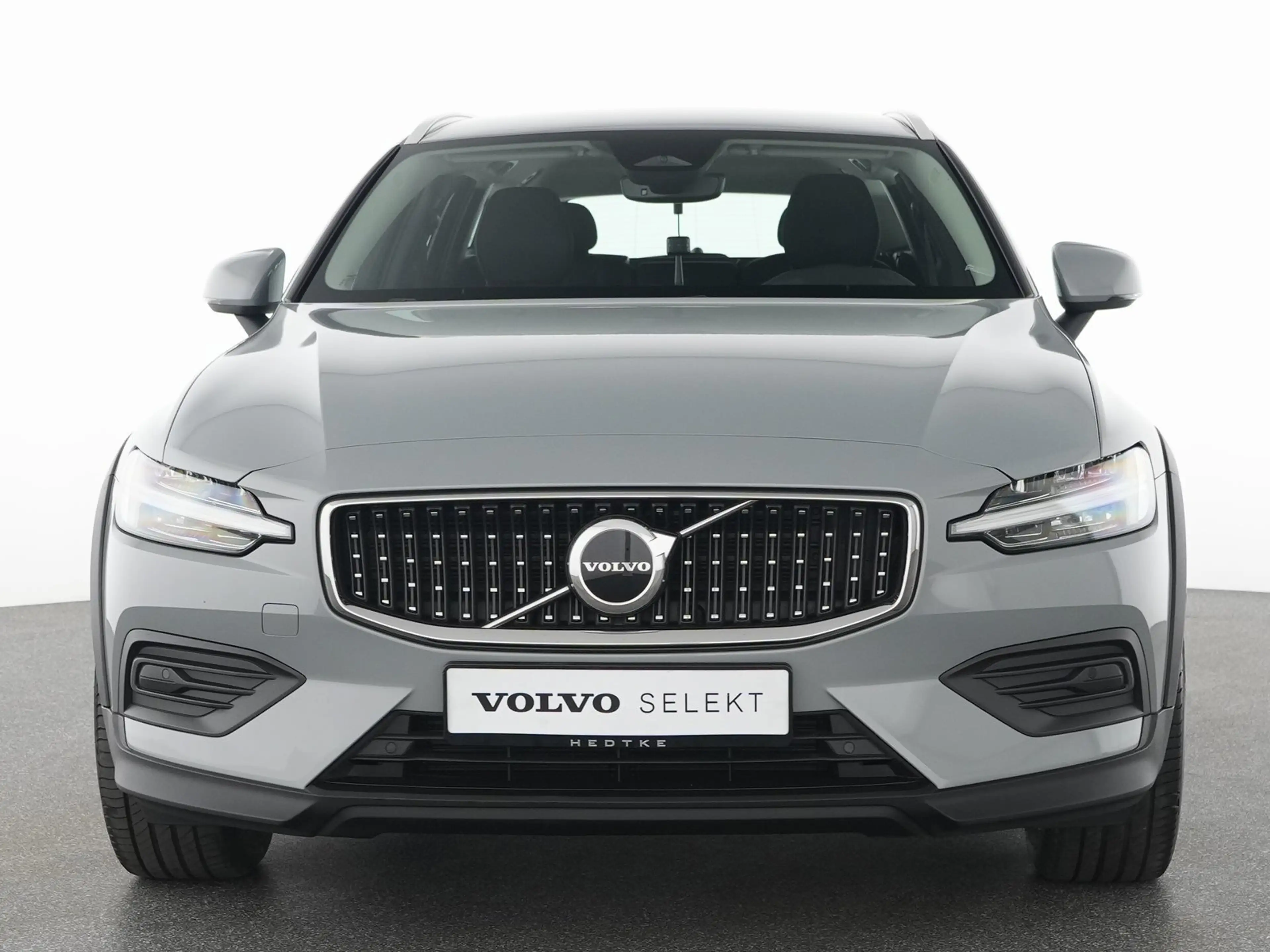 Volvo V60 Cross Country B4 AWD Plus ACC*H&K-SOUND — photo 14