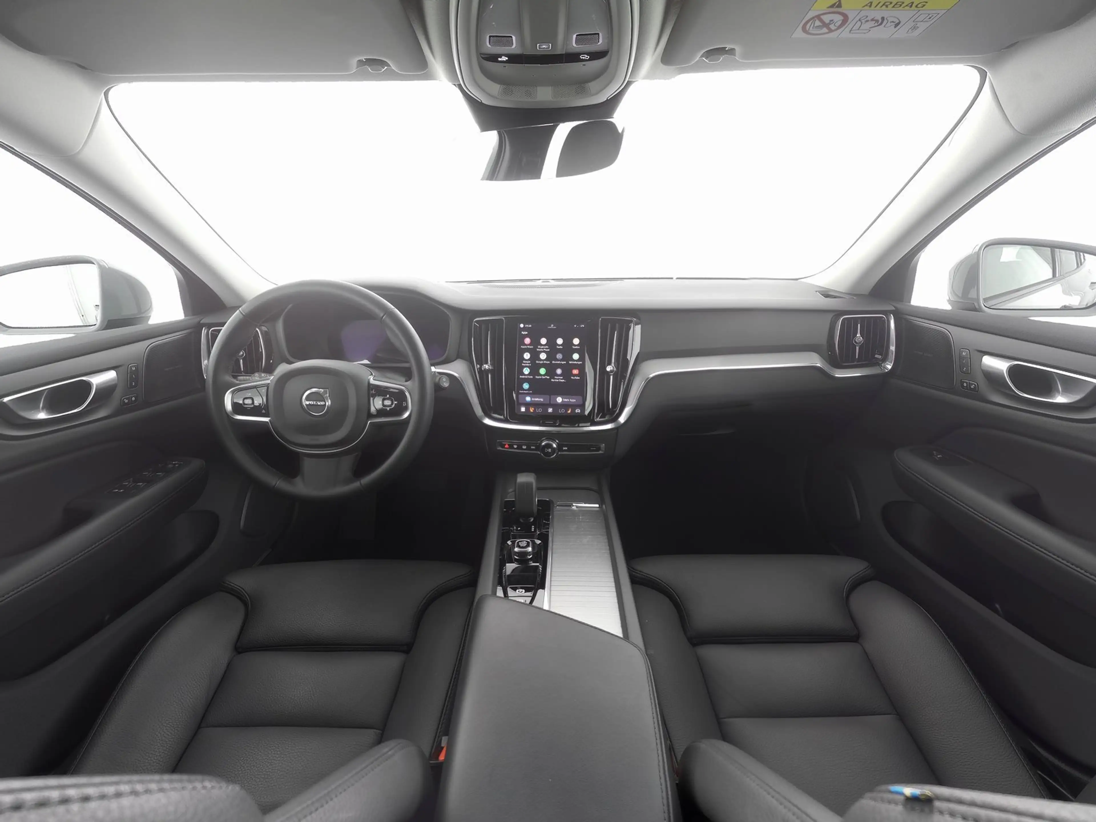 Volvo V60 Cross Country B4 AWD Plus ACC*H&K-SOUND — photo 3