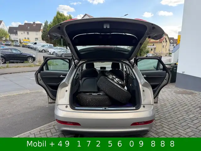 Audi Q3 view 11