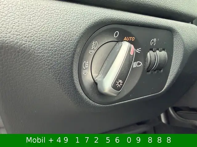 Audi Q3 view 15