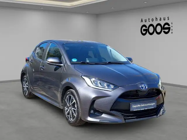 Toyota Yaris view 7