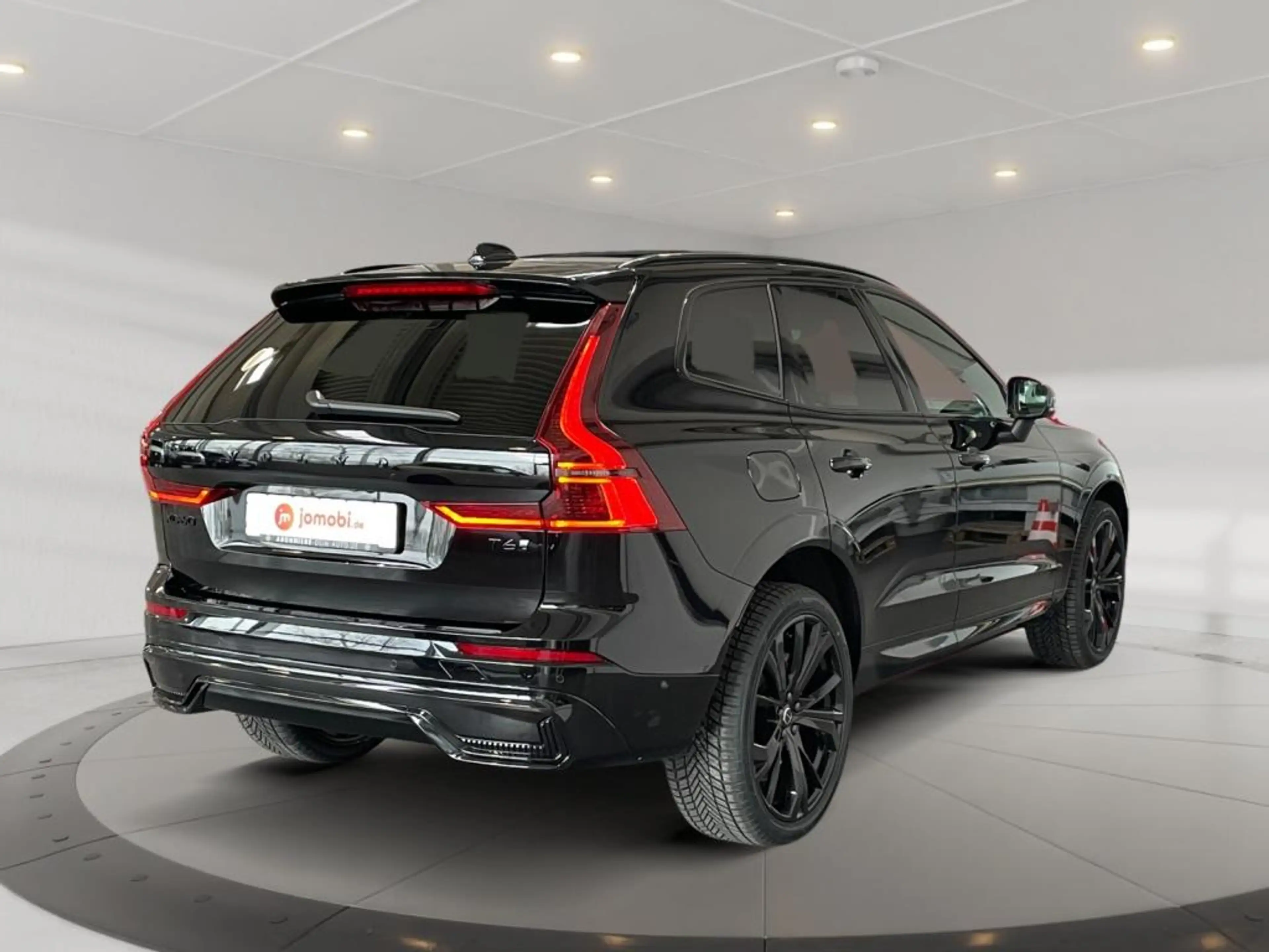 Volvo XC60 XC 60 T6 AWD Ultra Black Ed. Plug-In  Fahrassist — photo 4