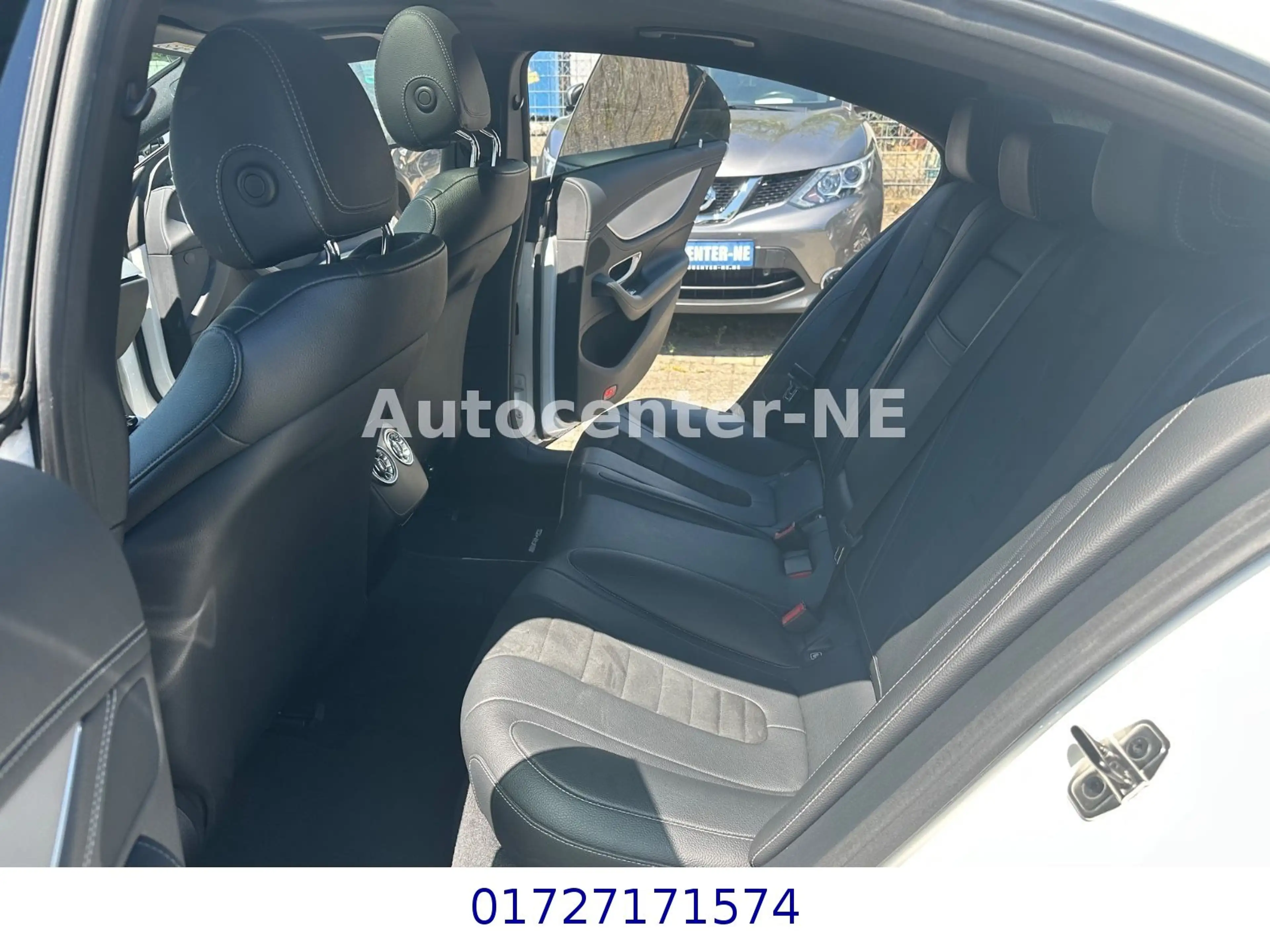 Mercedes-Benz CLS 300 d/AMG-Line/Navi/Leder/Kamara/ESSD/Top — photo 14