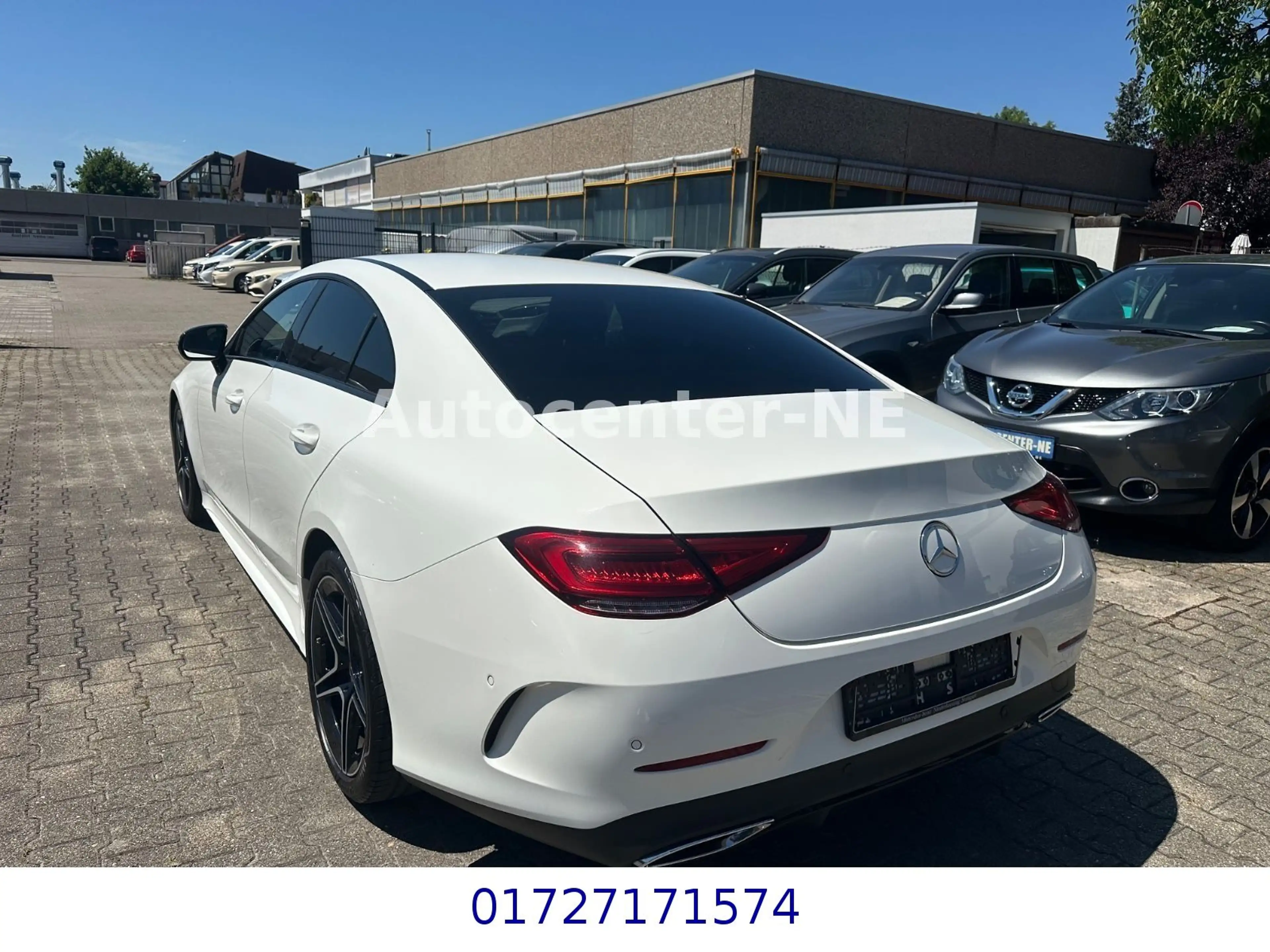 Mercedes-Benz CLS 300 d/AMG-Line/Navi/Leder/Kamara/ESSD/Top — photo 8