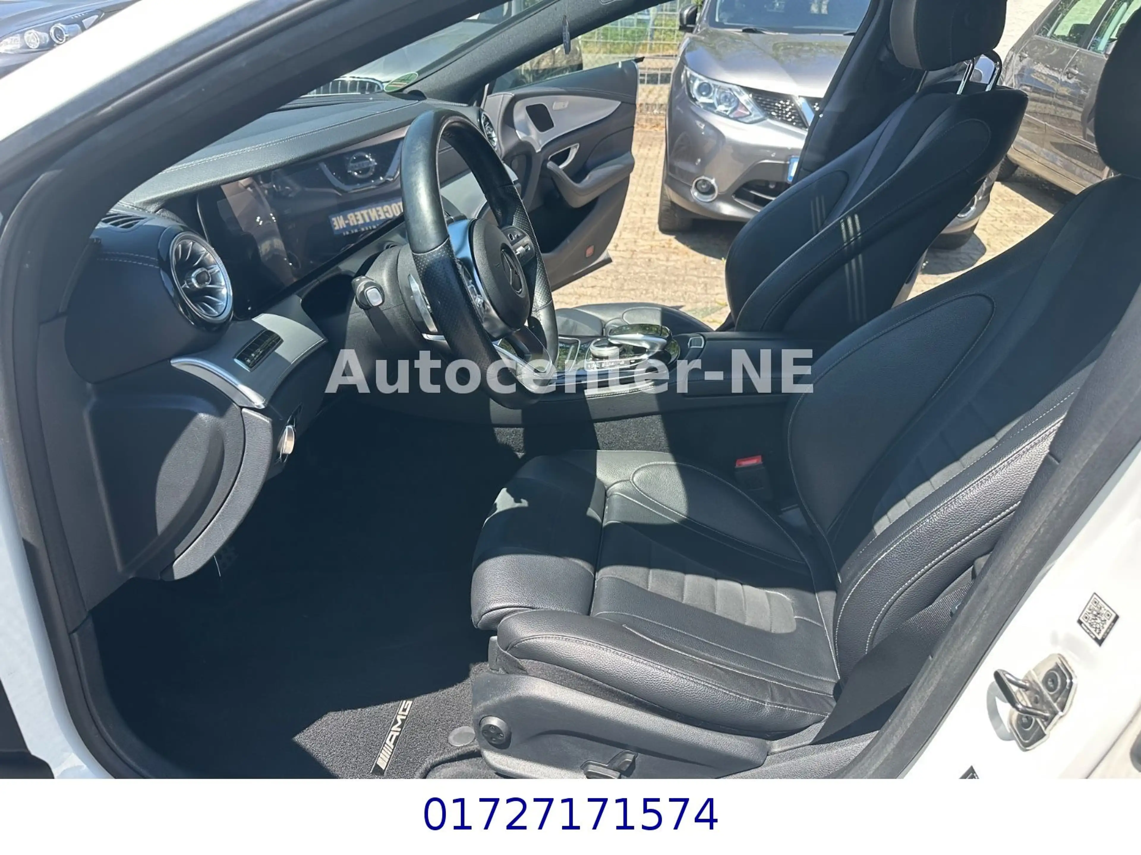 Mercedes-Benz CLS 300 d/AMG-Line/Navi/Leder/Kamara/ESSD/Top — photo 12