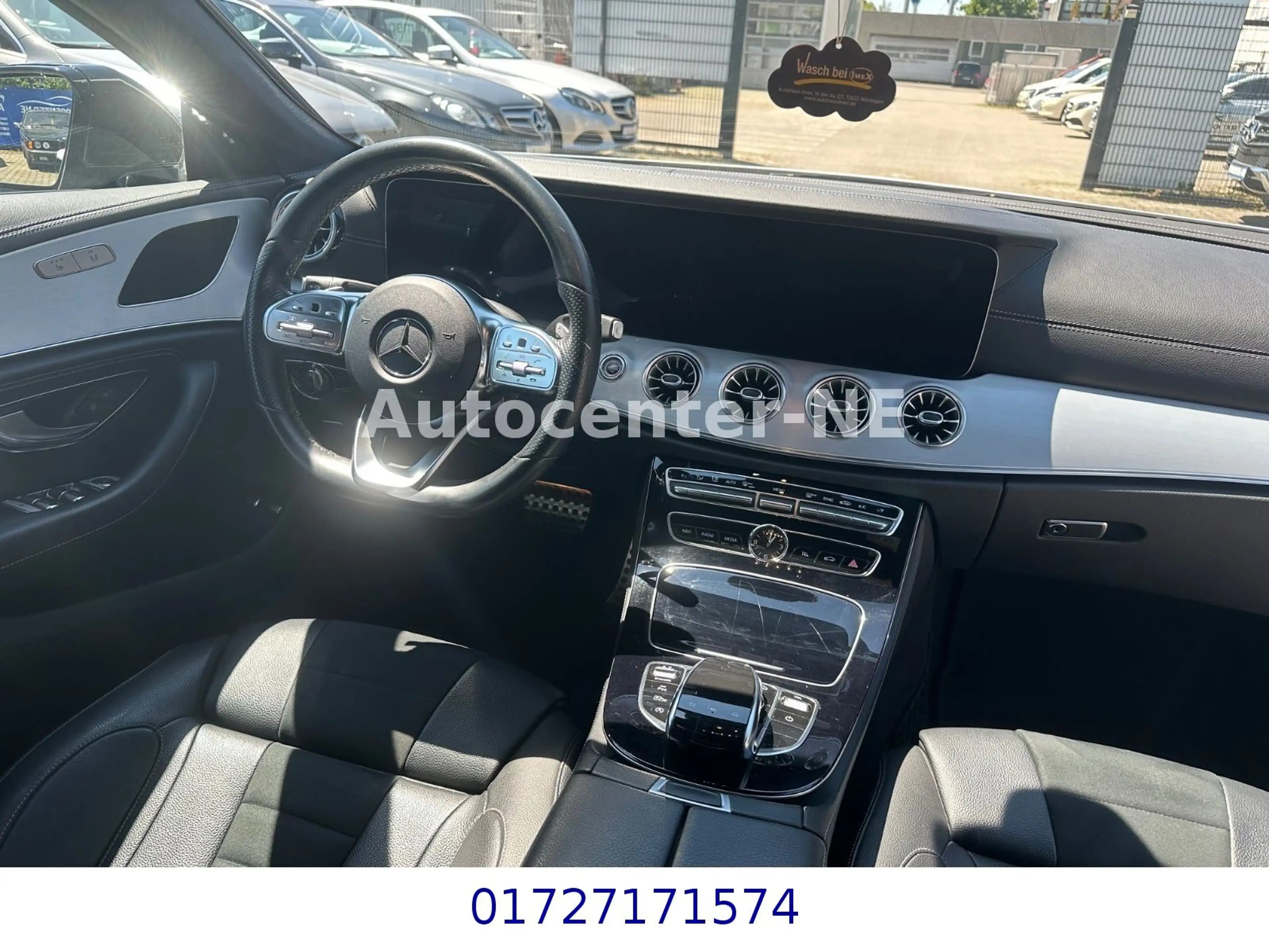 Mercedes-Benz CLS 300 d/AMG-Line/Navi/Leder/Kamara/ESSD/Top — photo 11