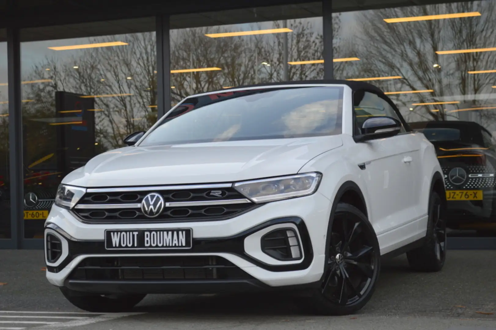 Volkswagen T-Roc Cabrio 1.5 TSI R-Line DSG Led Leder Navi Virtual A Weiß - 1