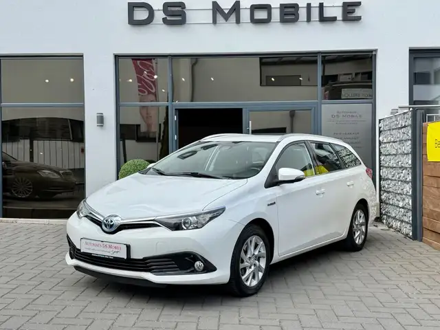 Toyota Auris Touring 1.8 16V Sports Hybrid Edition-S