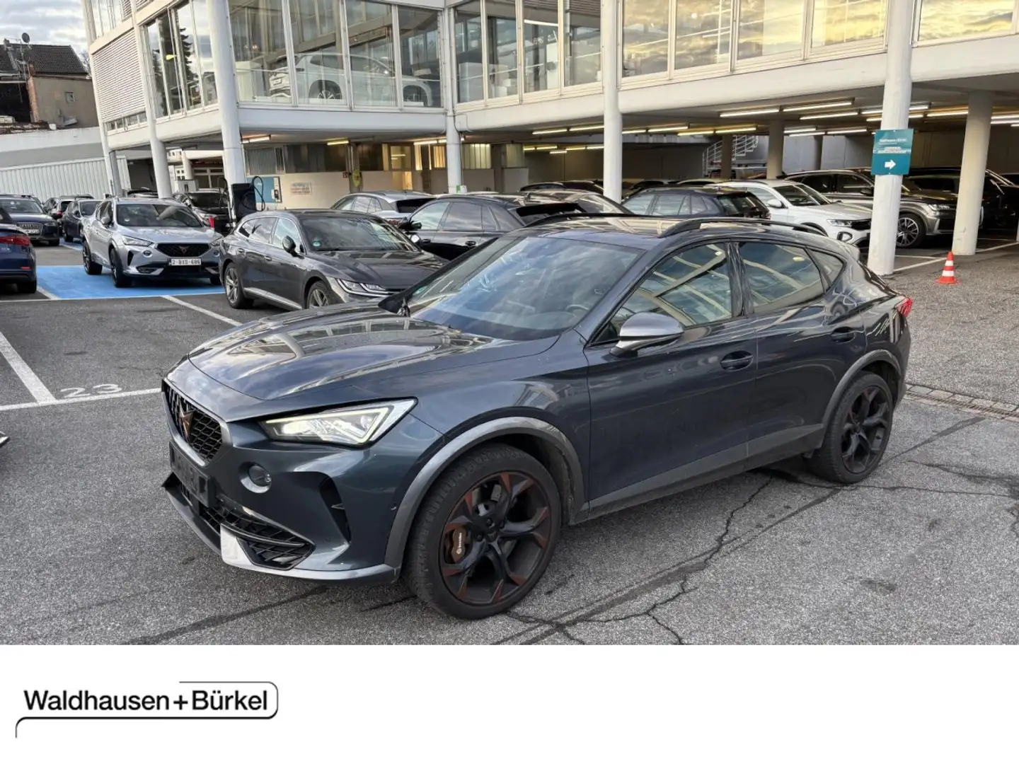 CUPRA Formentor VZ 2.0 TSI 4Drive Brembo + Beats Klima Navi - 1