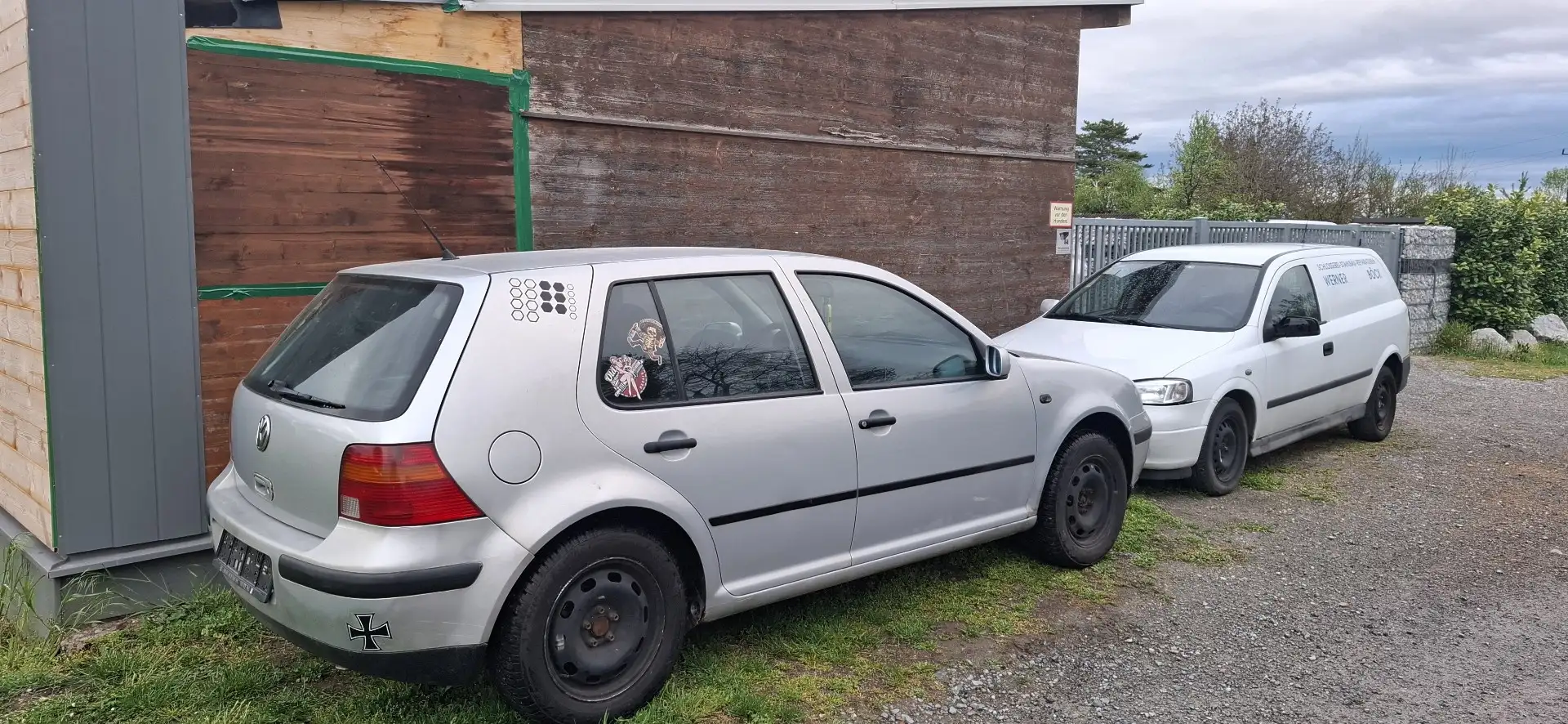 Volkswagen Golf Trendline TDI - 2