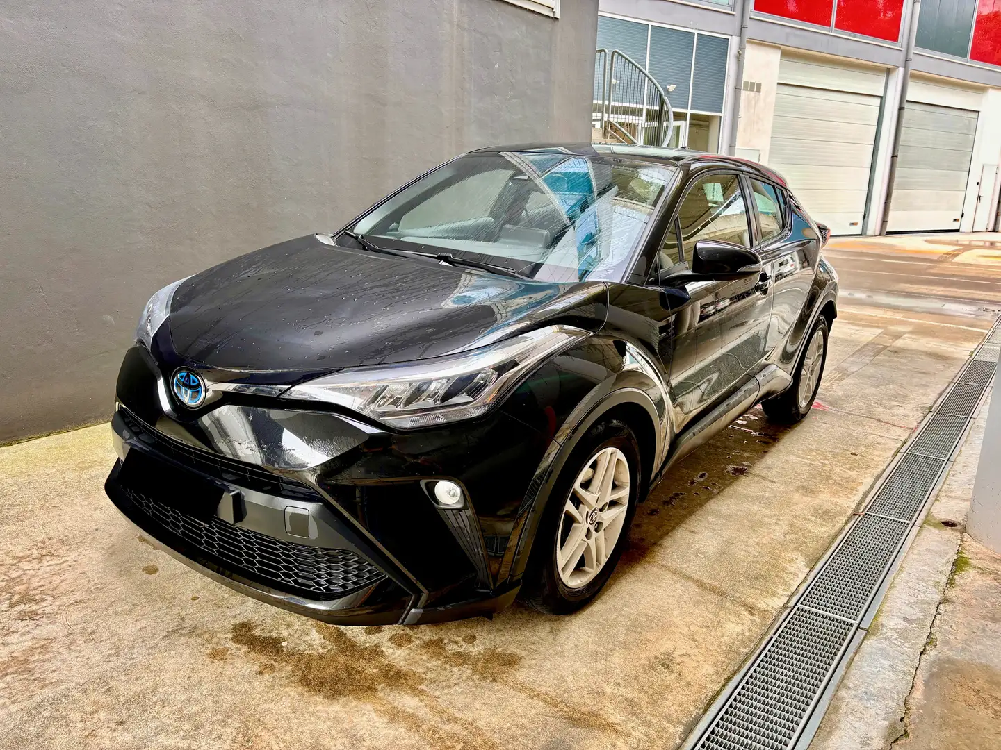 Toyota C-HR 1.8 Hyb Business E-Cvt Nero - 1