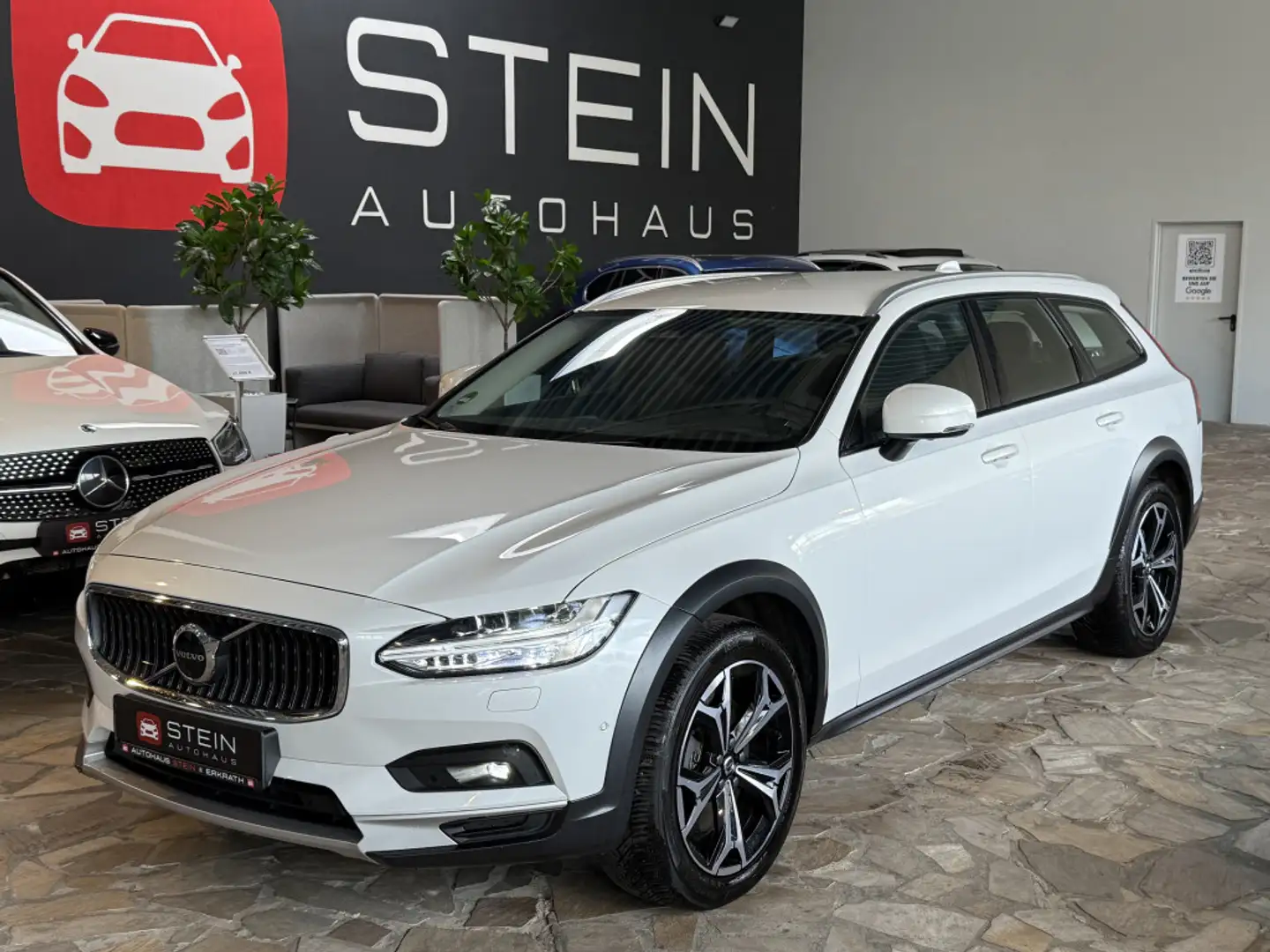 Volvo V90 Cross Country Pro AWD AHK 360 Memory ACC Wit - 1