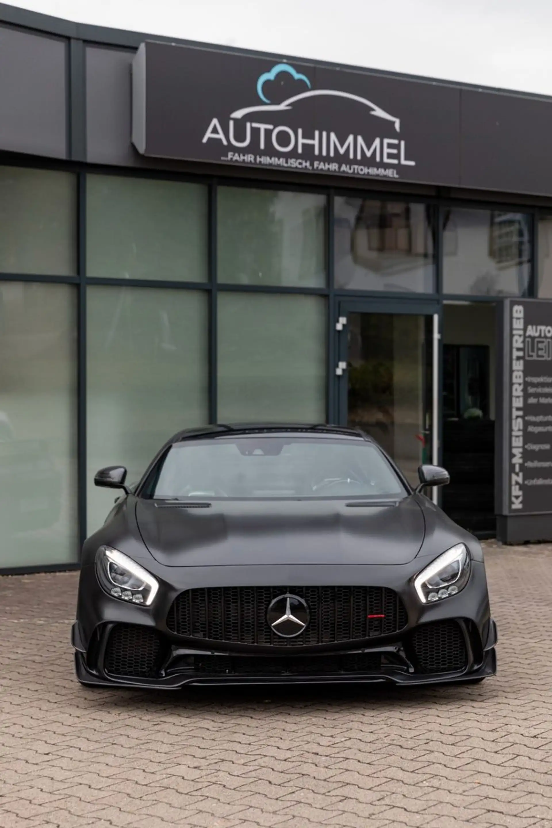 Mercedes-Benz AMG GT Carbon Performance Sitze Burmester — photo 2