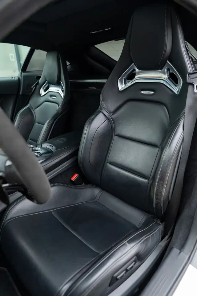 Mercedes-Benz AMG GT Coupé — photo 30 sur 48