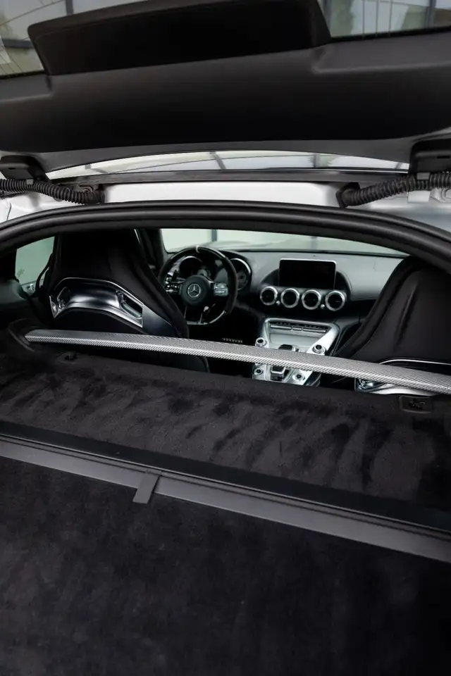 Mercedes-Benz AMG GT Coupé — photo 45 sur 48