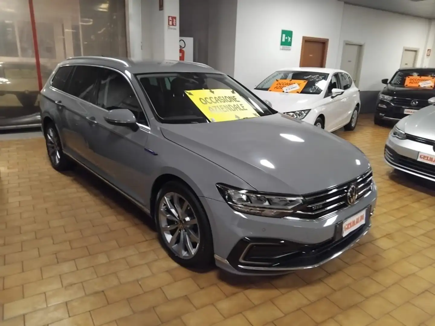 Volkswagen Passat Variant 1.4 TSI GTE DSG Plug-In-Hybrid 18" Grigio - 1