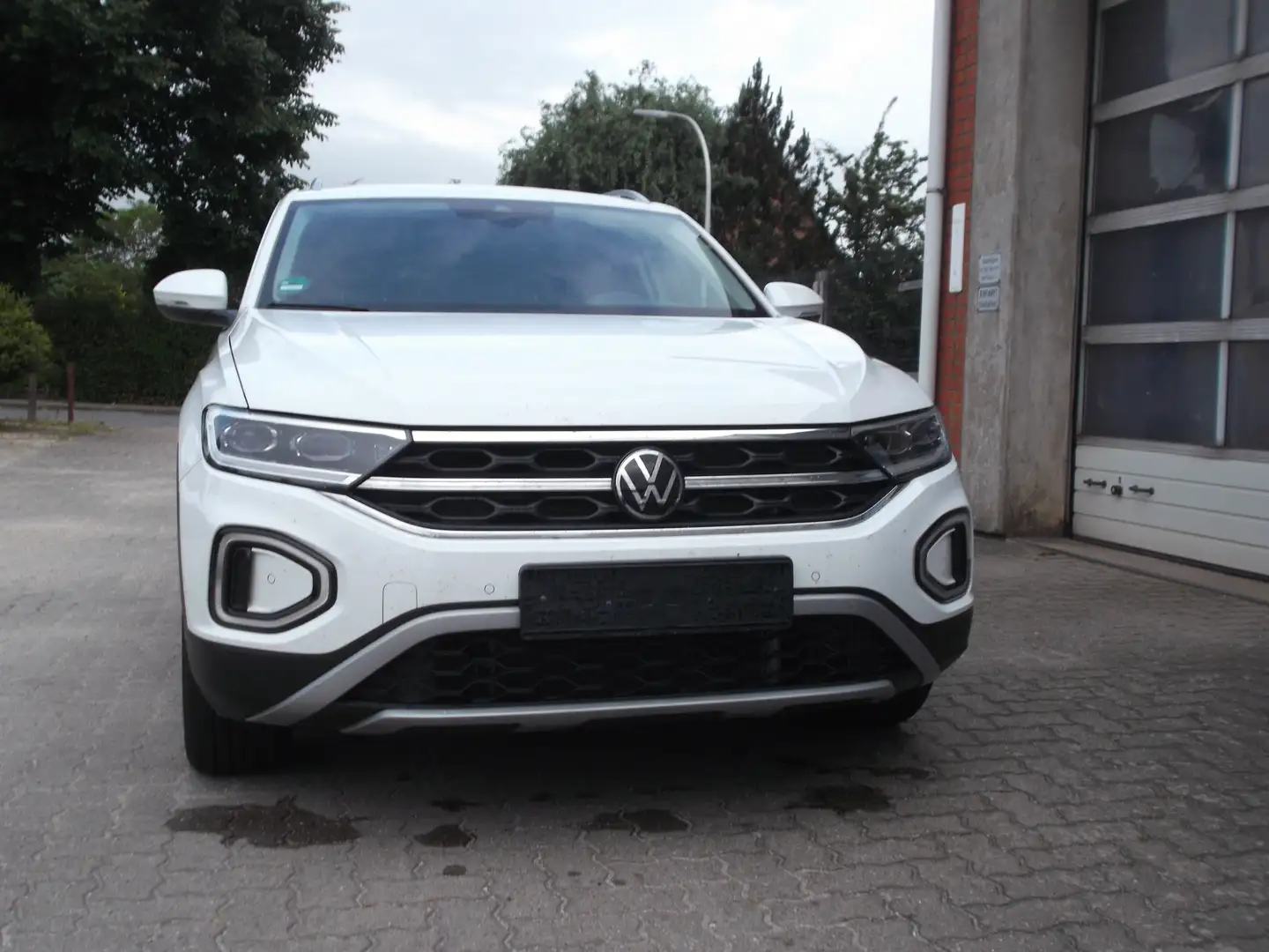 Volkswagen T-Roc Style mit AHK - 1,8t (8%) Weiß - 1