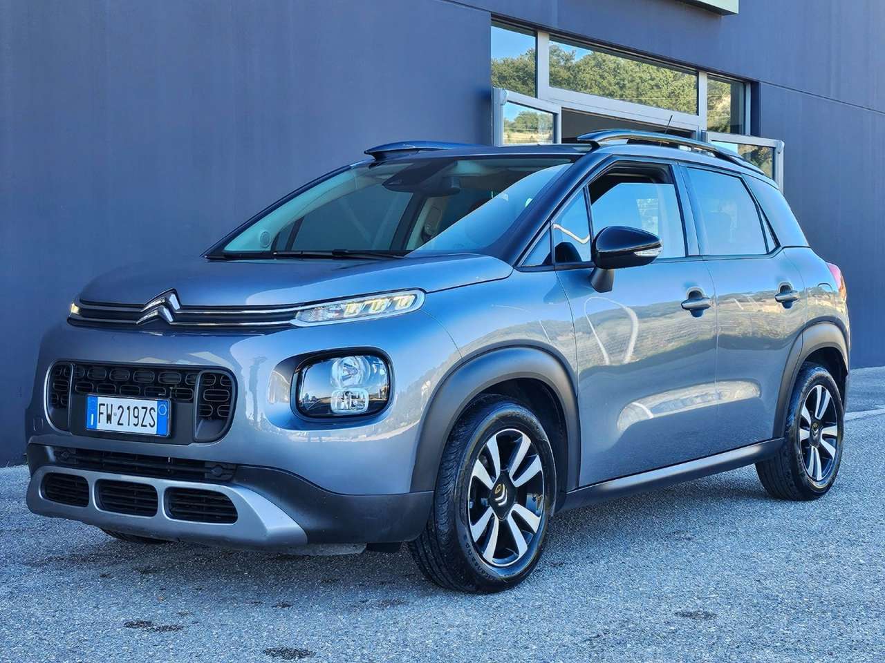 Citroen C3 Aircross PT 82 Shine NAVY