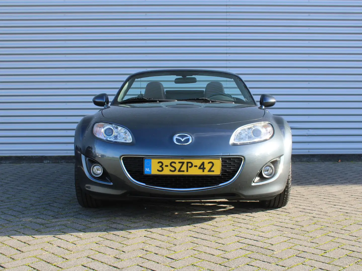 Mazda MX-5 Roadster Coupé 1.8 Hanabi | Stoelverwarming | Leer Gris - 2