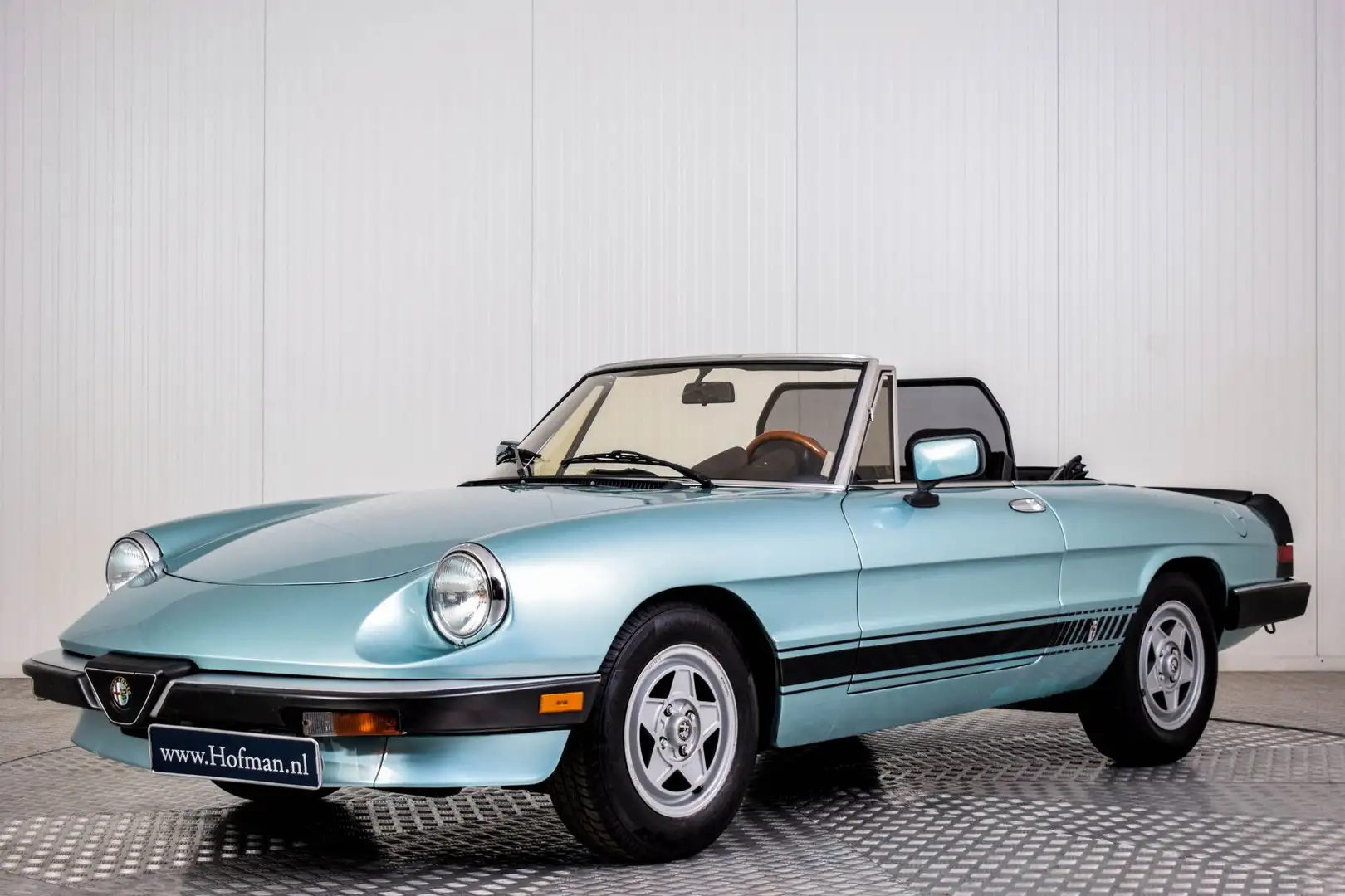 Alfa Romeo Spider Veloce 2.0 Injection Modrá - 1