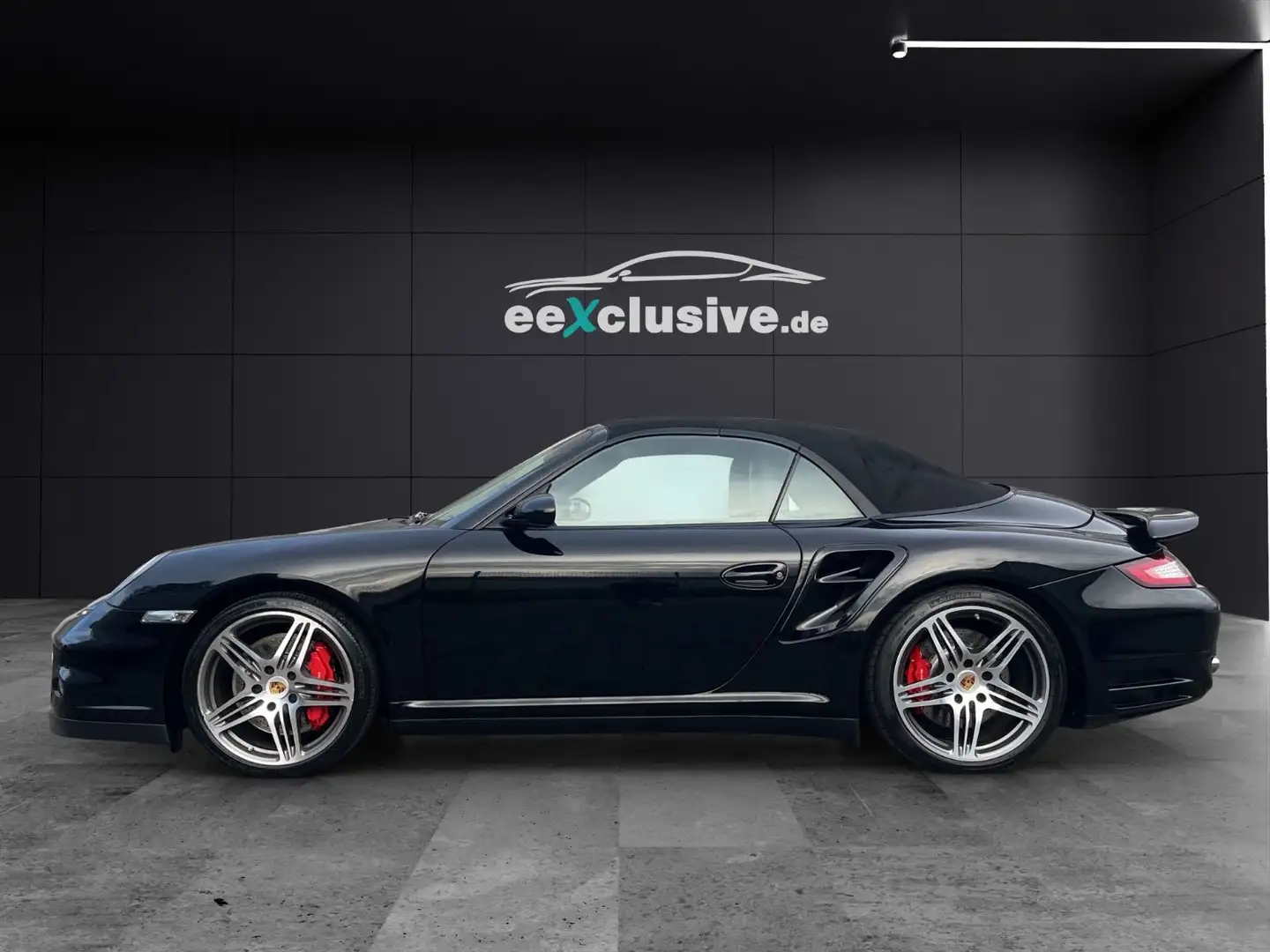 Porsche 997 911 (997) Turbo Cabrio Navi Bose SportChrono Černá - 2