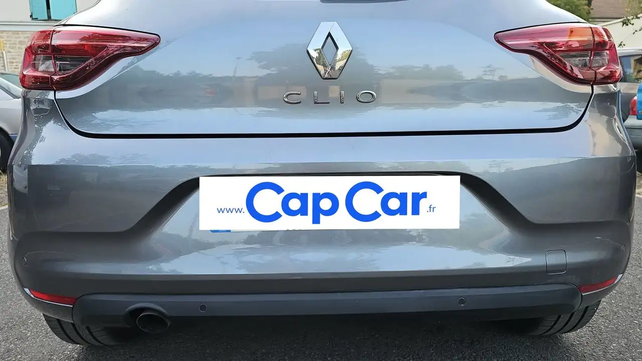 Renault Clio Citadine 5 portes — photo 21