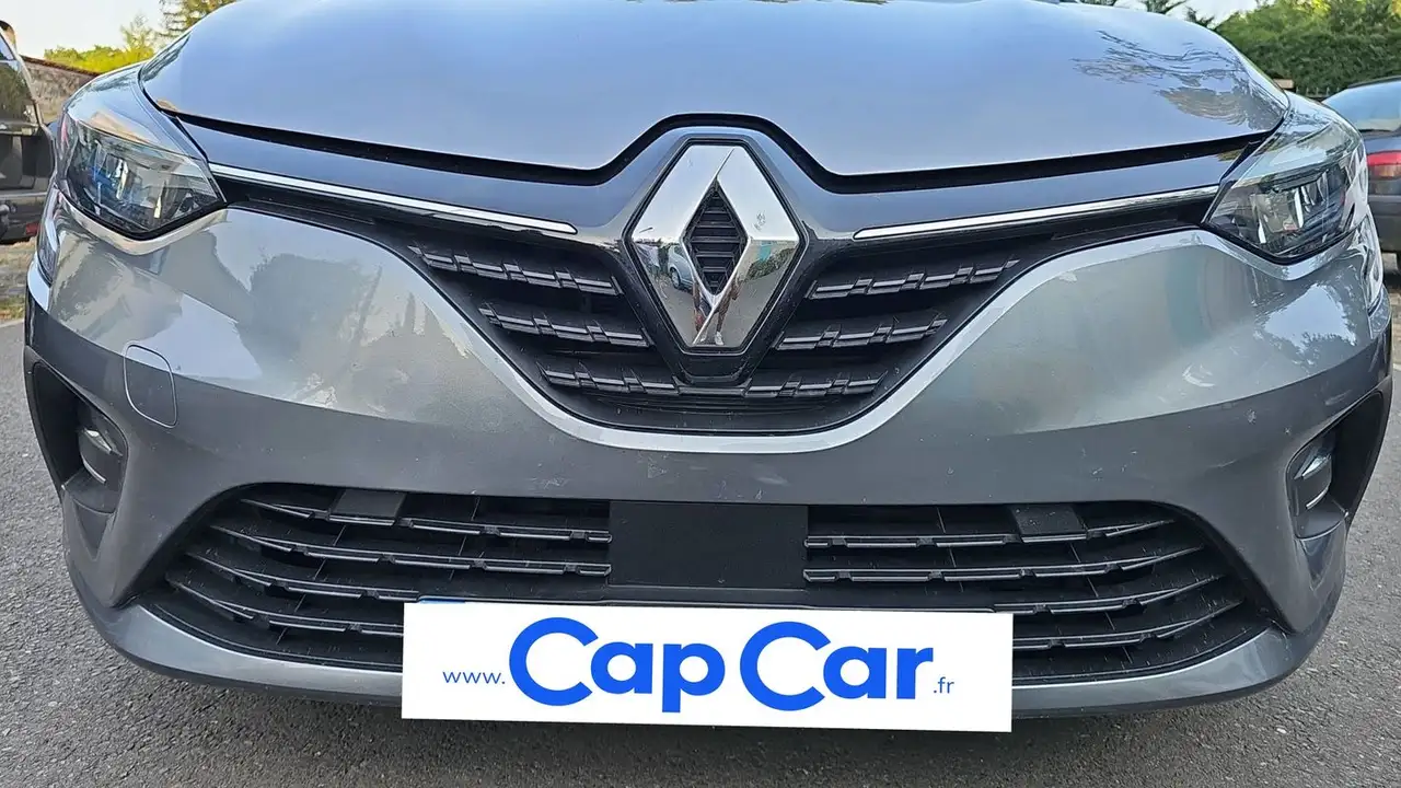 Renault Clio Citadine 5 portes — photo 20