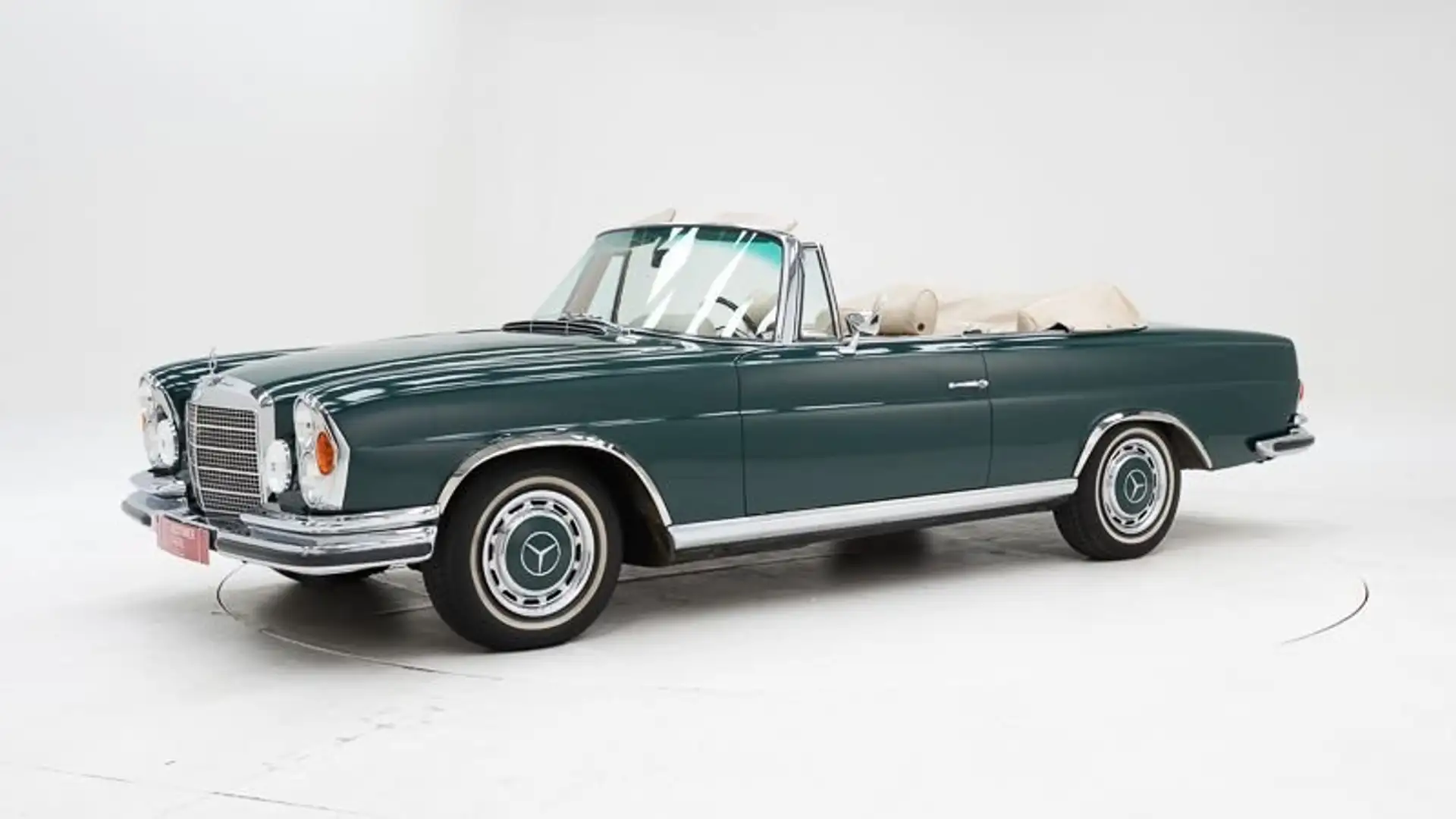 Mercedes-Benz 280 SE Cabriolet '70 CH04610 Vert - 1