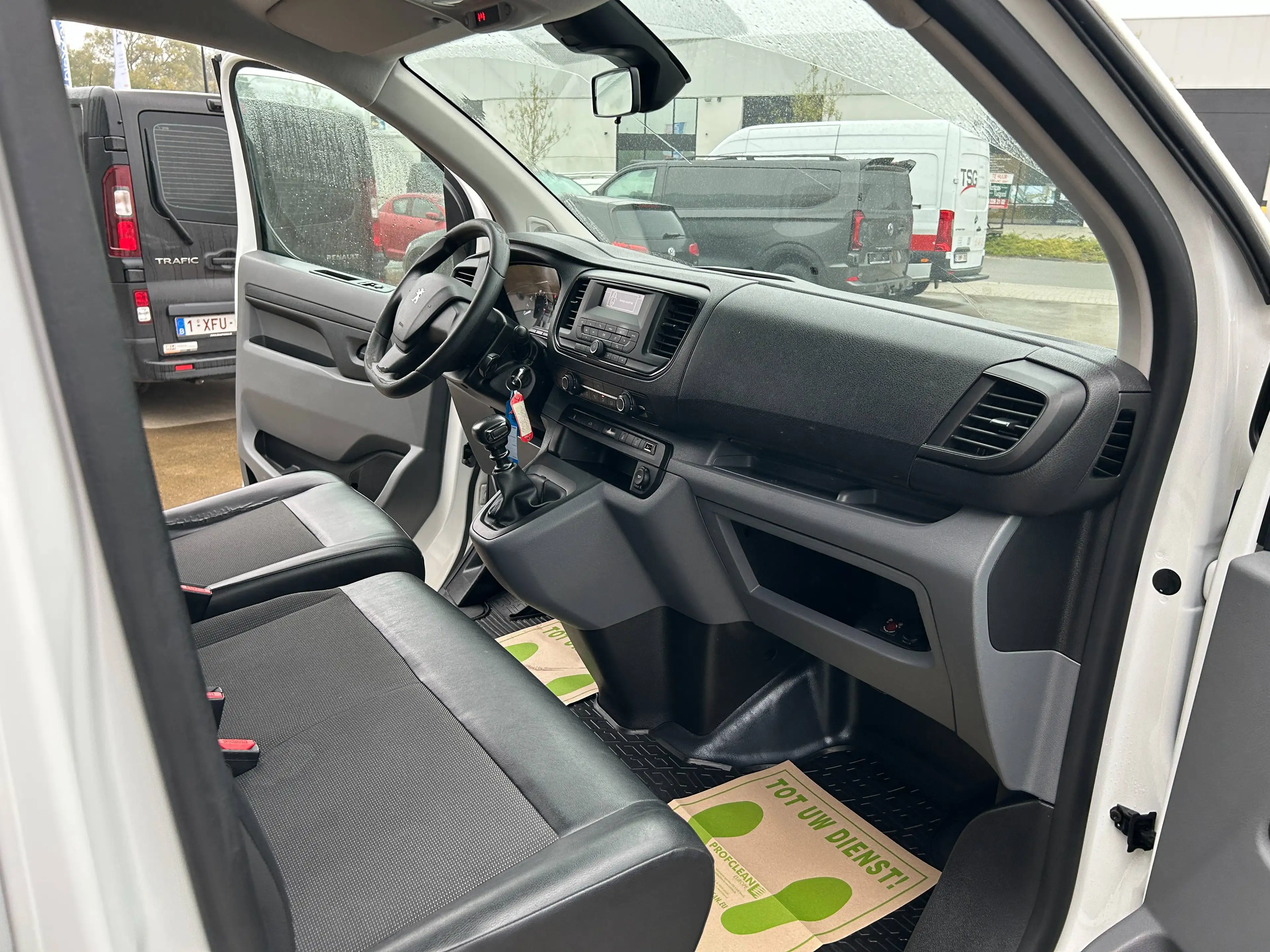 Peugeot Expert 2.0 HDi L2H1 zie foto's wagen word gekeurd met garantie — photo 15