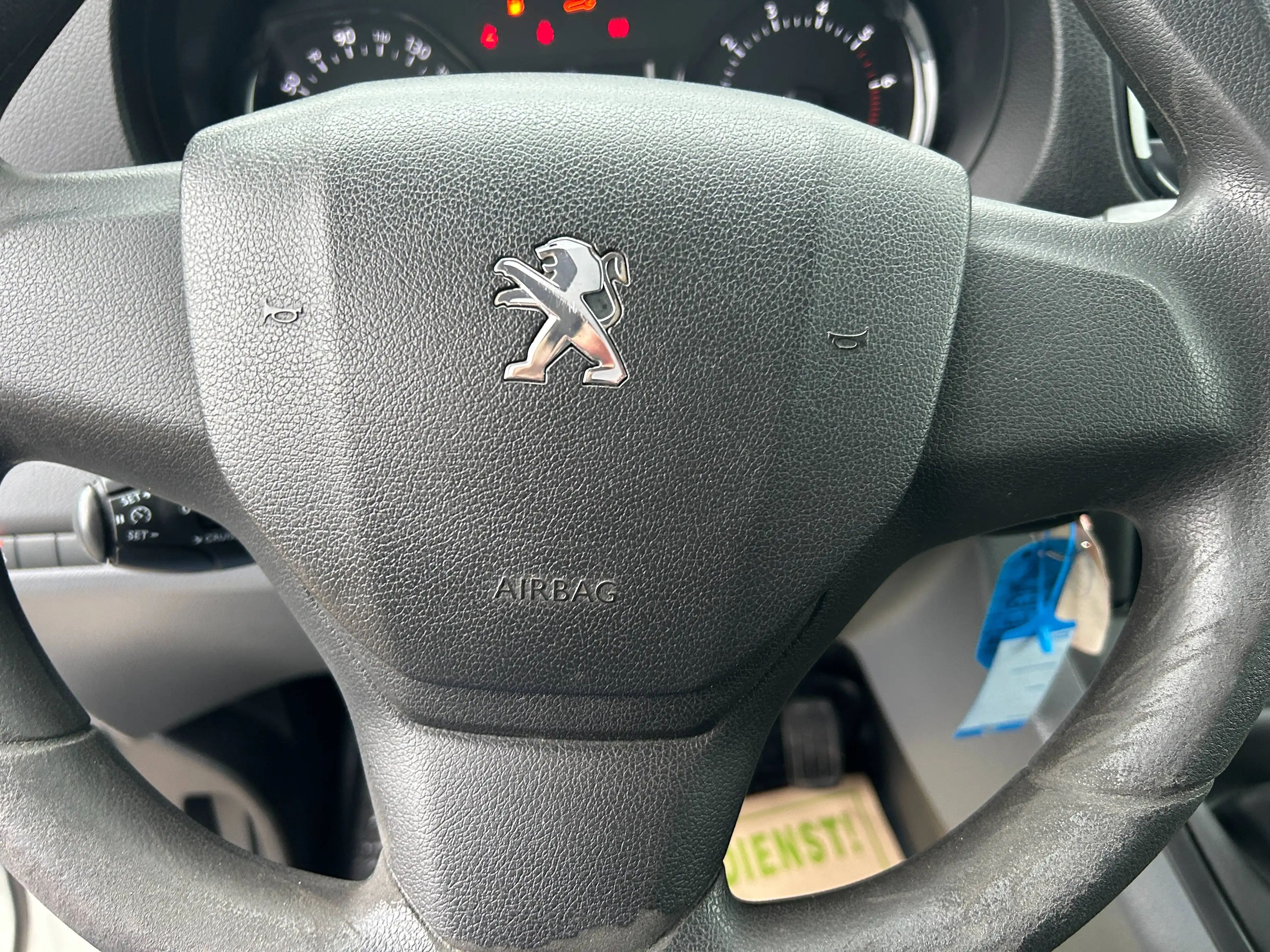 Peugeot Expert 2.0 HDi L2H1 zie foto's wagen word gekeurd met garantie — photo 11