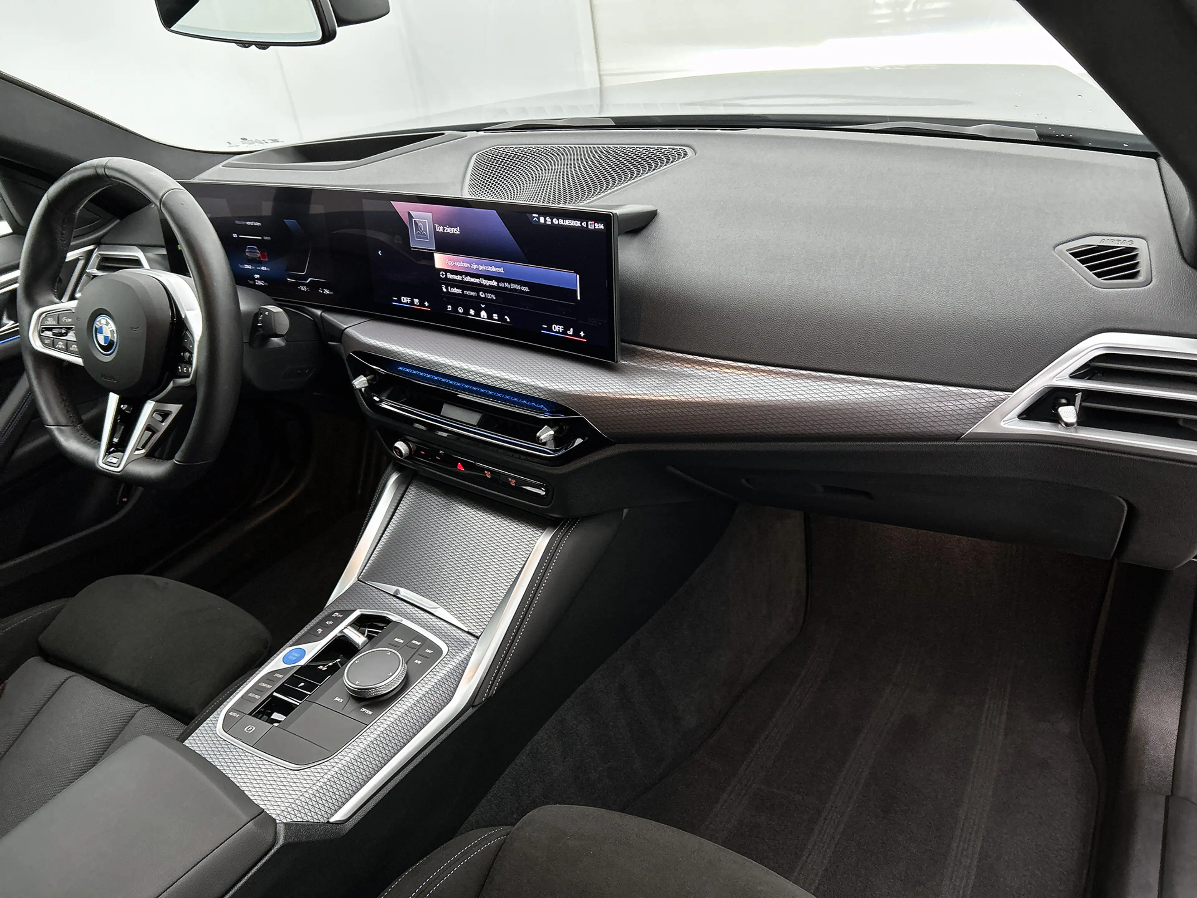 BMW i4 eDrive40 M Sport Edition 84 kWh Driv. Assist prof. — photo 21