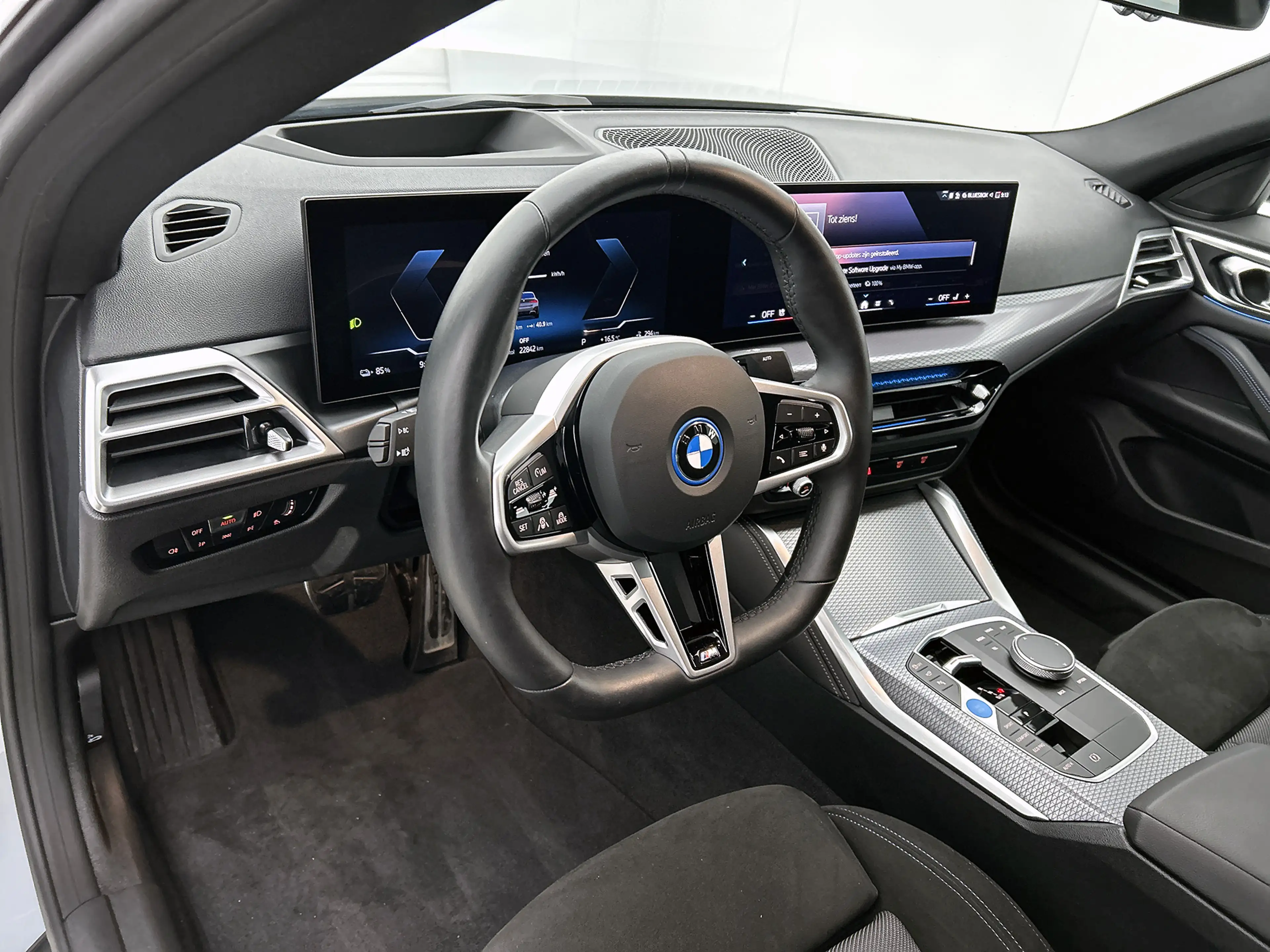 BMW i4 eDrive40 M Sport Edition 84 kWh Driv. Assist prof. — photo 2