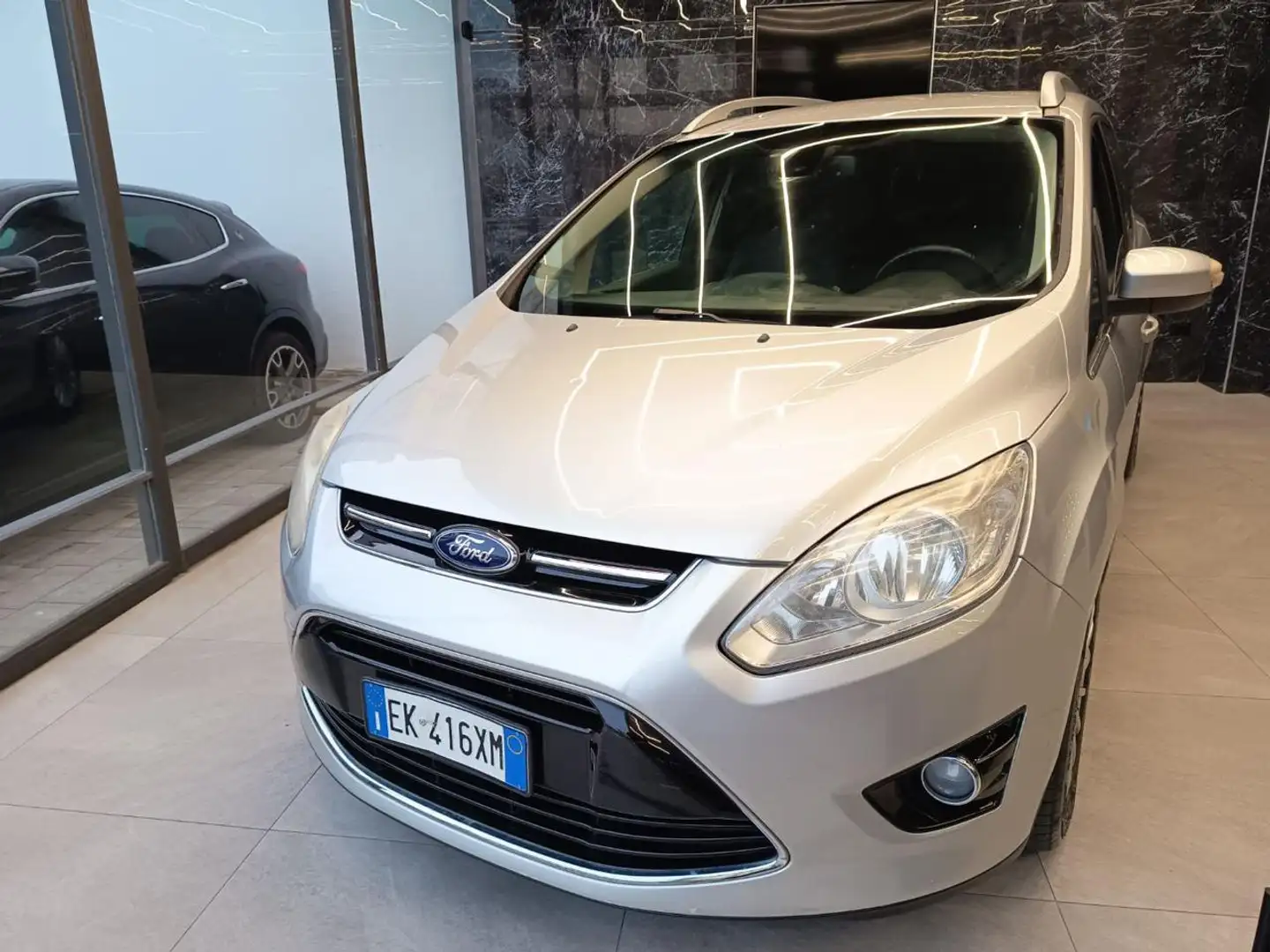 Ford C-Max 7 Posti 1.6 TDCi 115CV Titanium Gris - 2