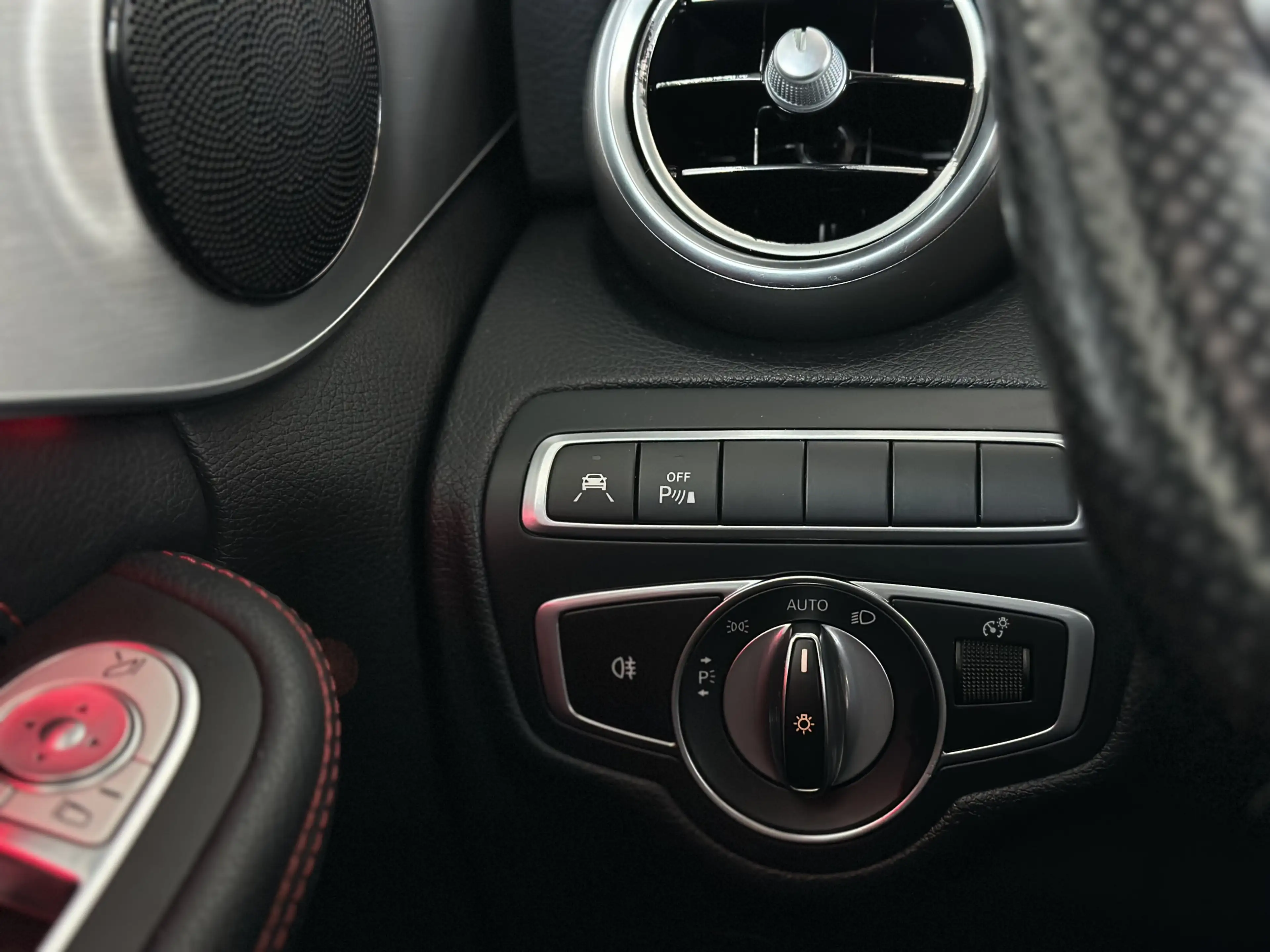 Mercedes-Benz C 43 AMG *PANO *AHK *DIST *NIGHT-PAKET *SPRTABGS — photo 14