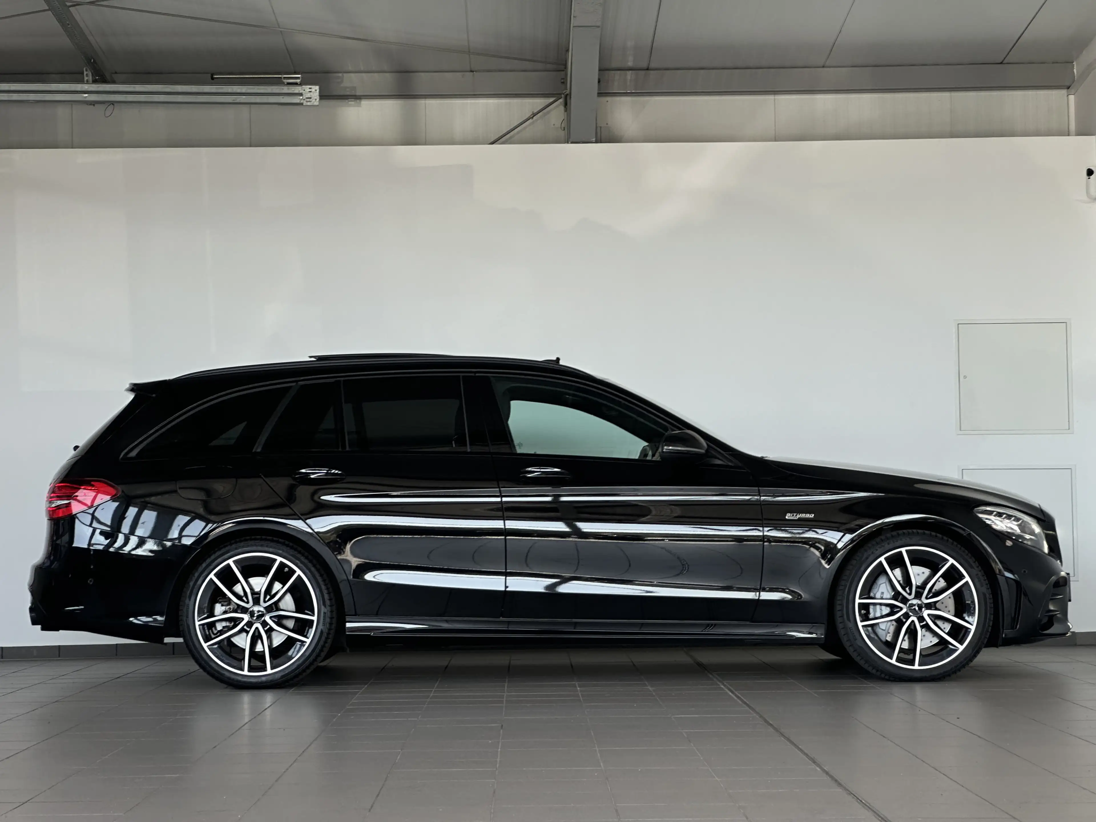 Mercedes-Benz C 43 AMG *PANO *AHK *DIST *NIGHT-PAKET *SPRTABGS — photo 7