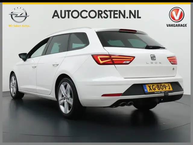 Seat Leon view 2