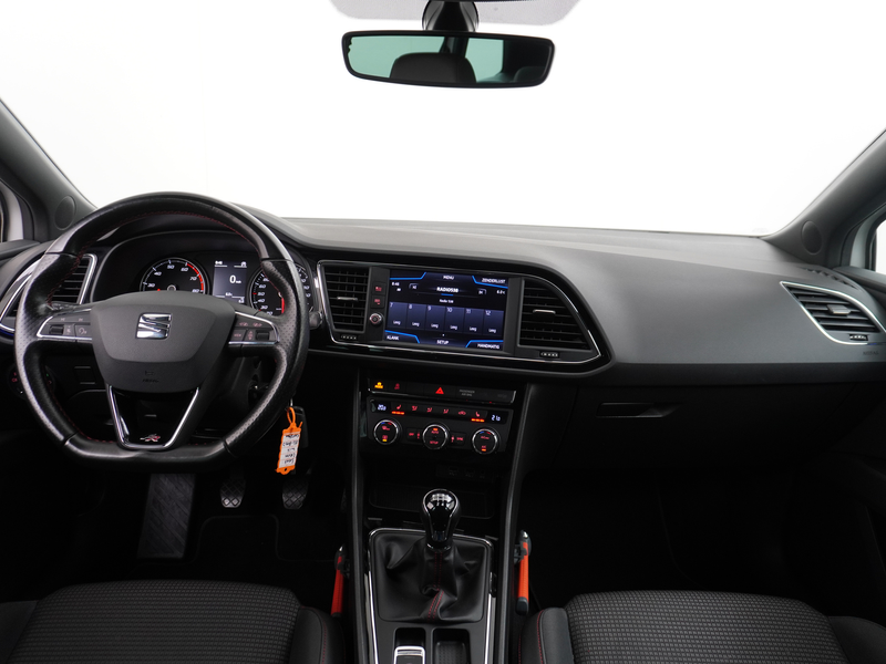SEAT Leon ST 1.5T 131pk FR Apple Carplay Android Sport-St Fu — photo 3
