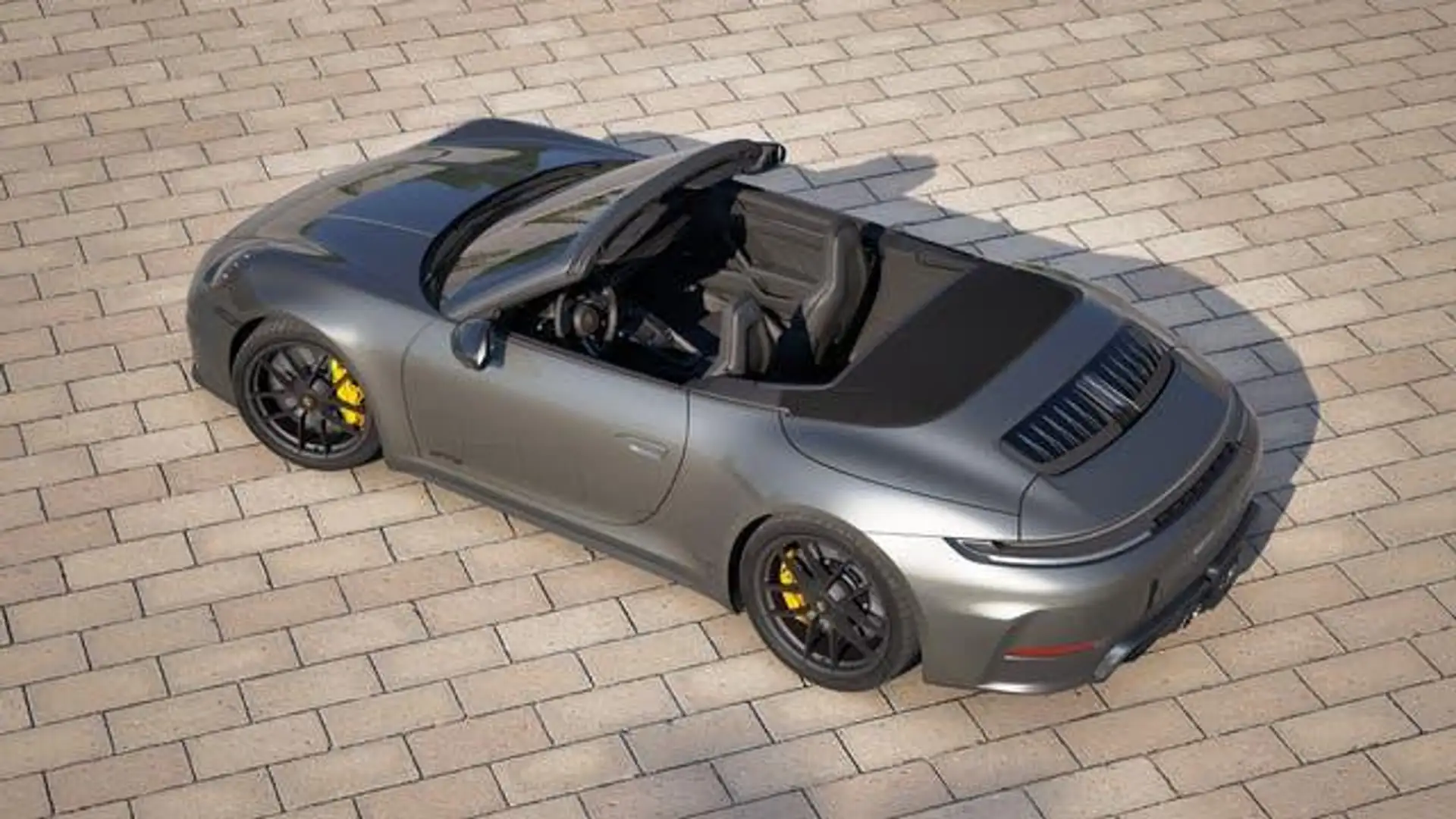 포르쉐 911 Carrera 4 GTS Cabriolet 2026 실버 사진 4
