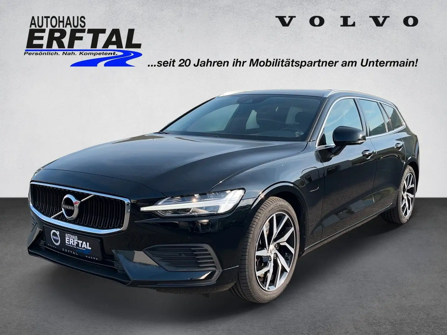 Volvo V60 Recharge T6 AWD Momentum Pro Plug-In Hybrid Schwarz - 1