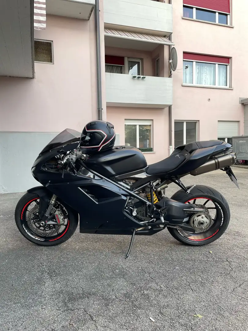 Ducati 848 Чорний - 2